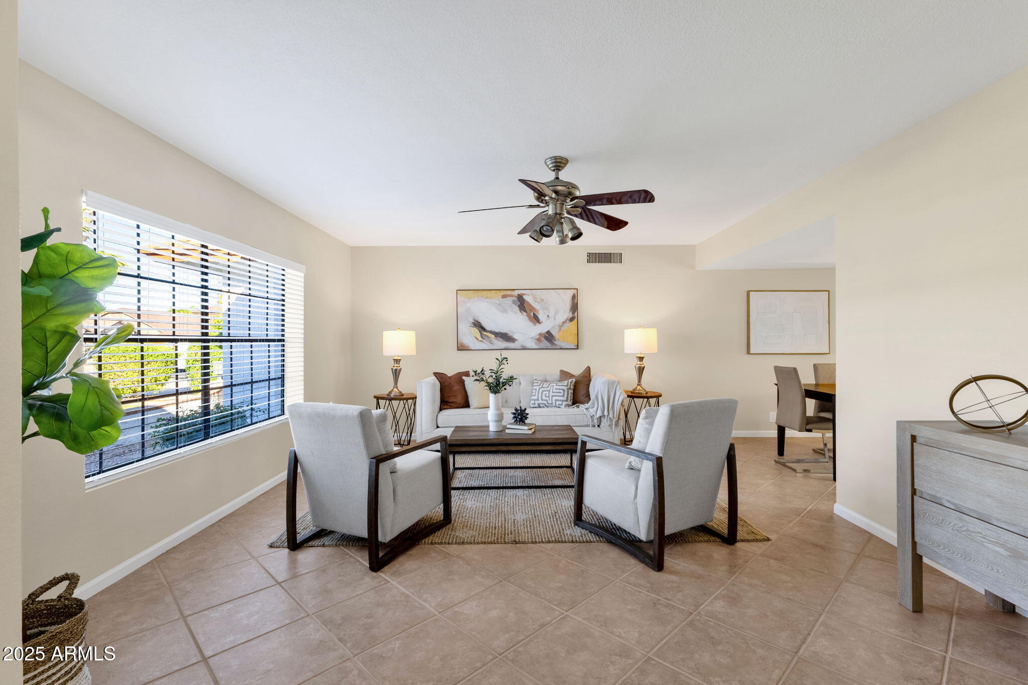 4307 E GREENWAY Lane