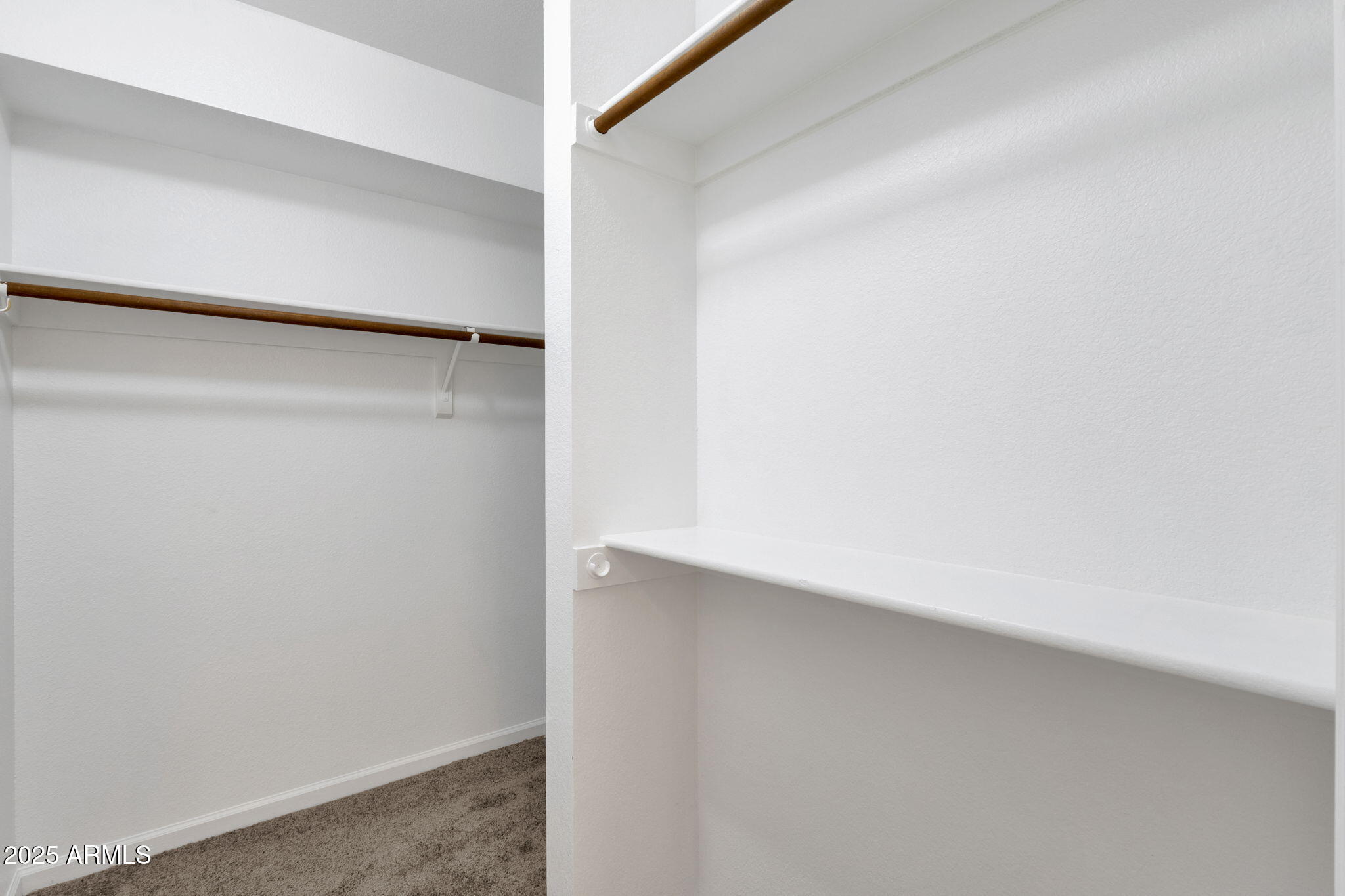 4307 E GREENWAY Lane