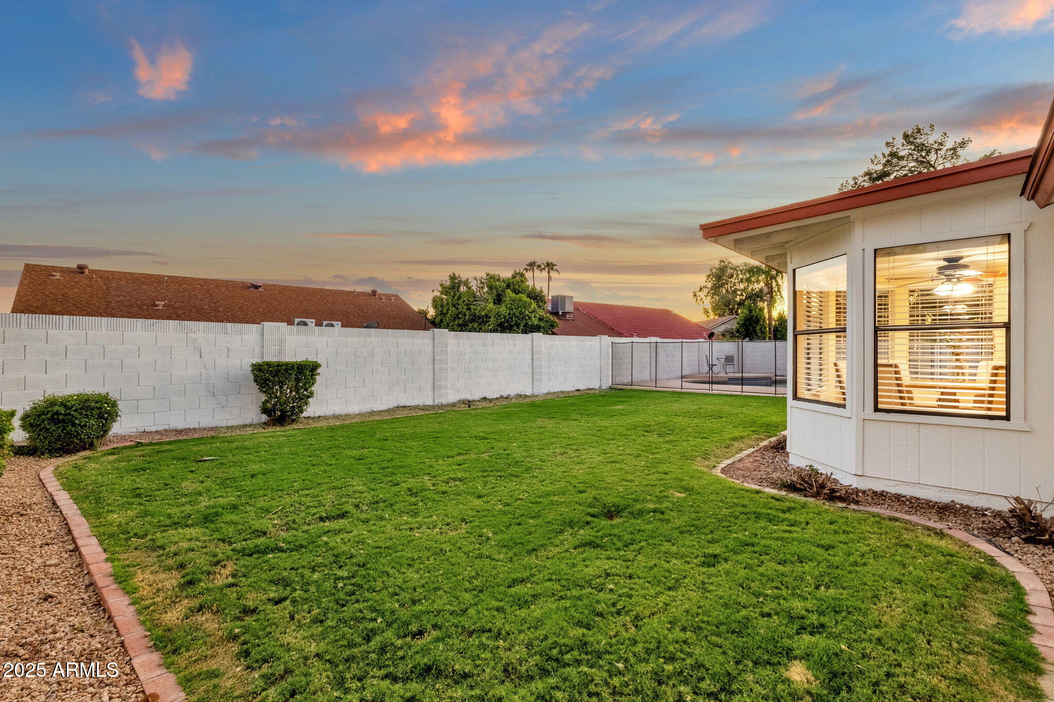 4307 E GREENWAY Lane