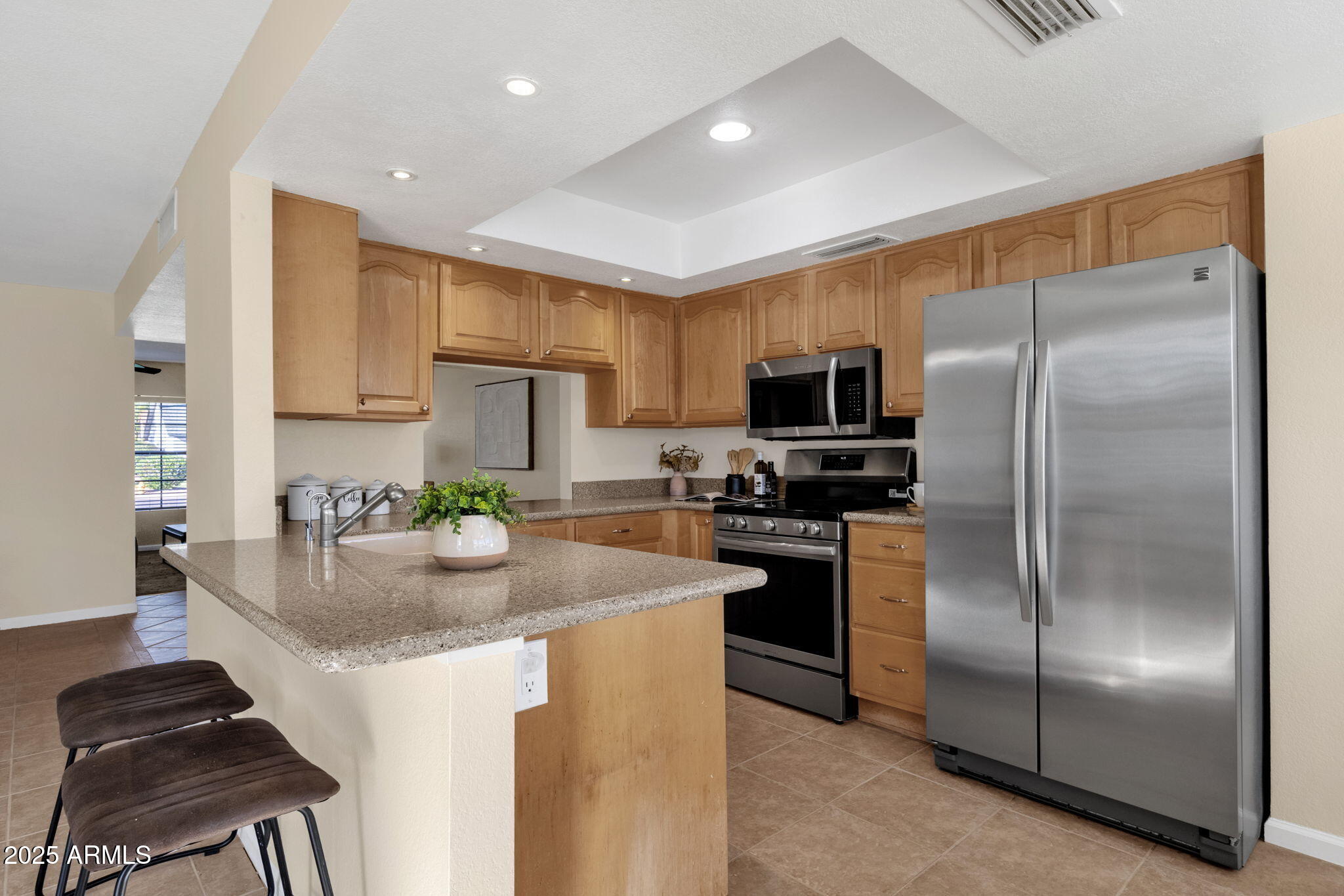 4307 E GREENWAY Lane