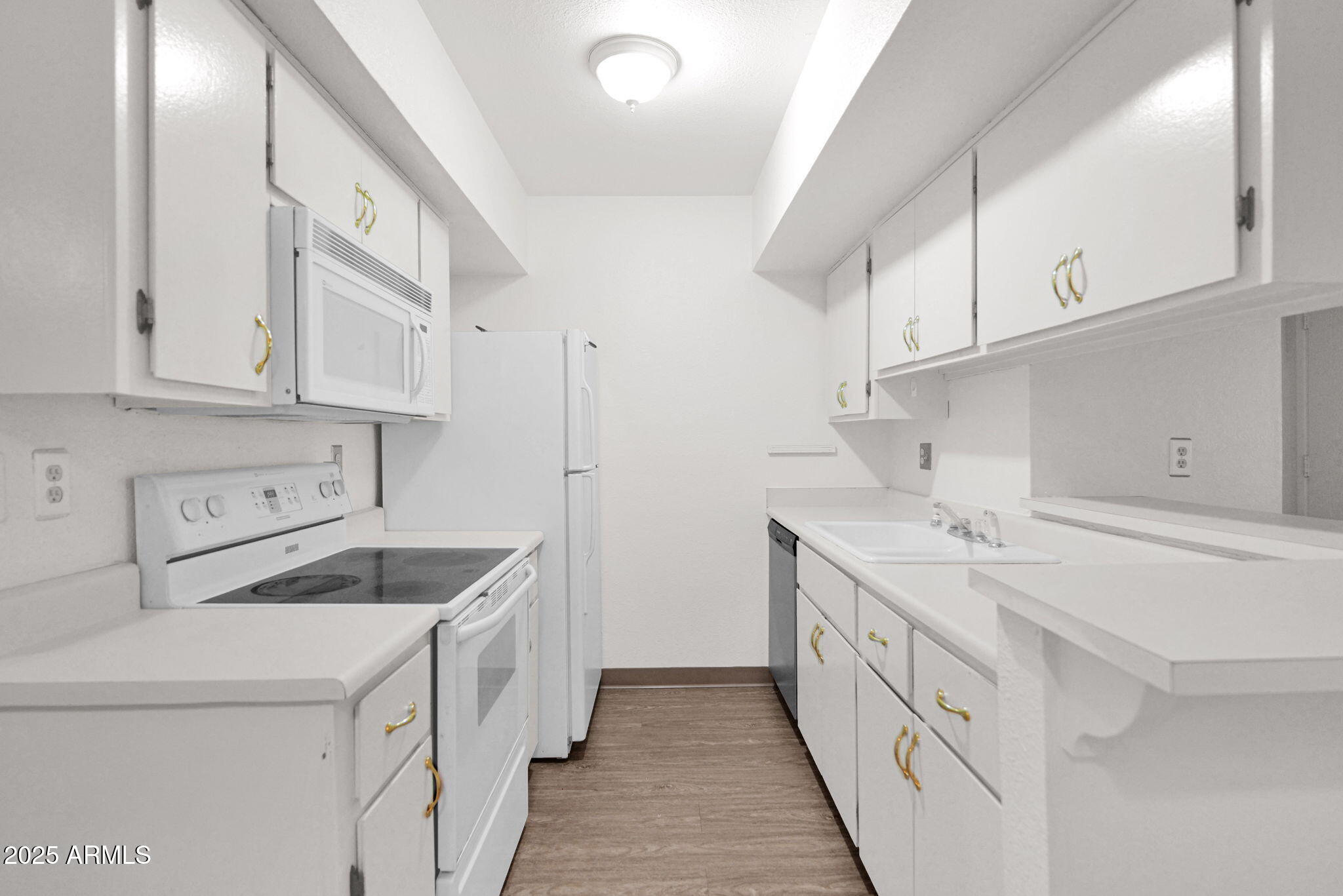 4444 E PARADISE VILLAGE Parkway, 221