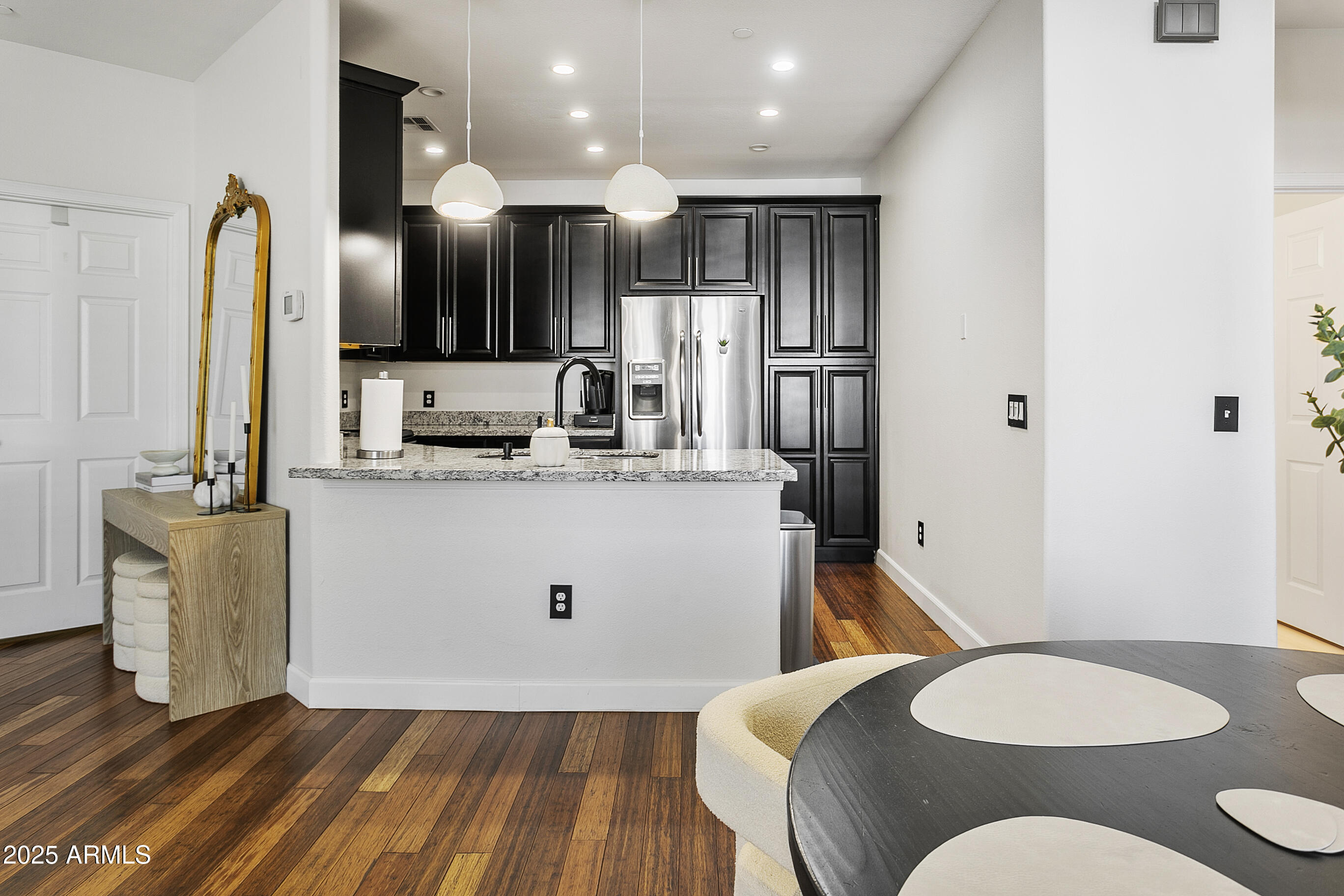 9550 E Thunderbird Road, 228