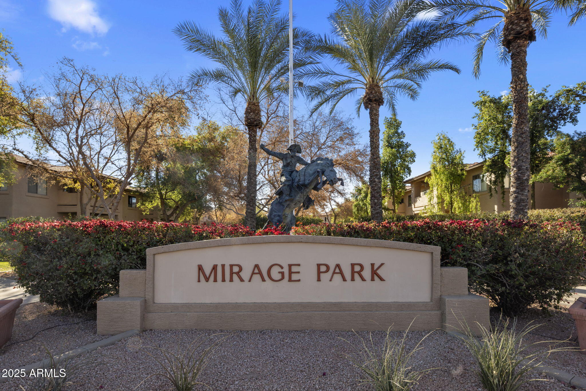 1351 N PLEASANT Drive, 1118