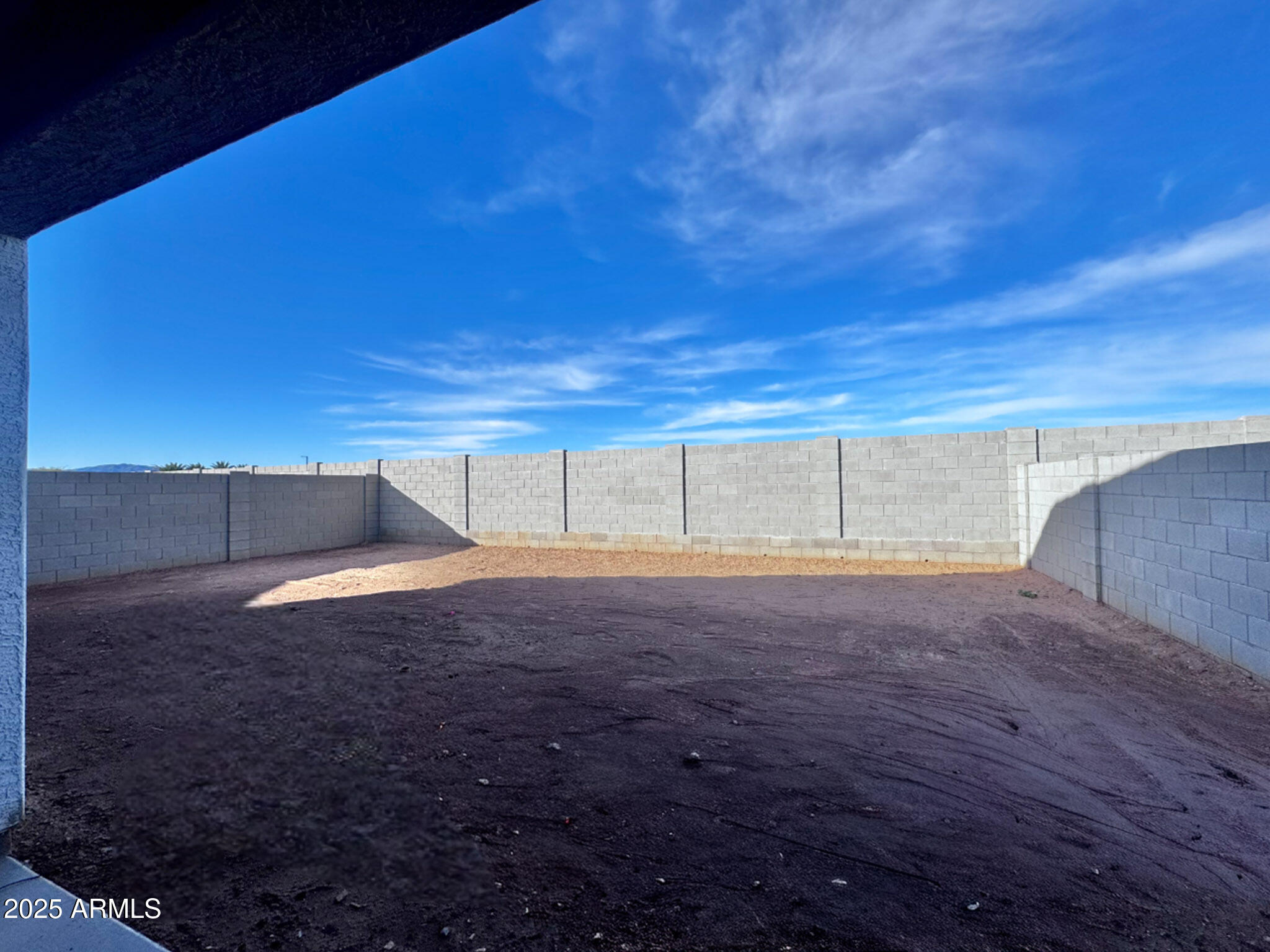 15736 W CAMDEN Avenue