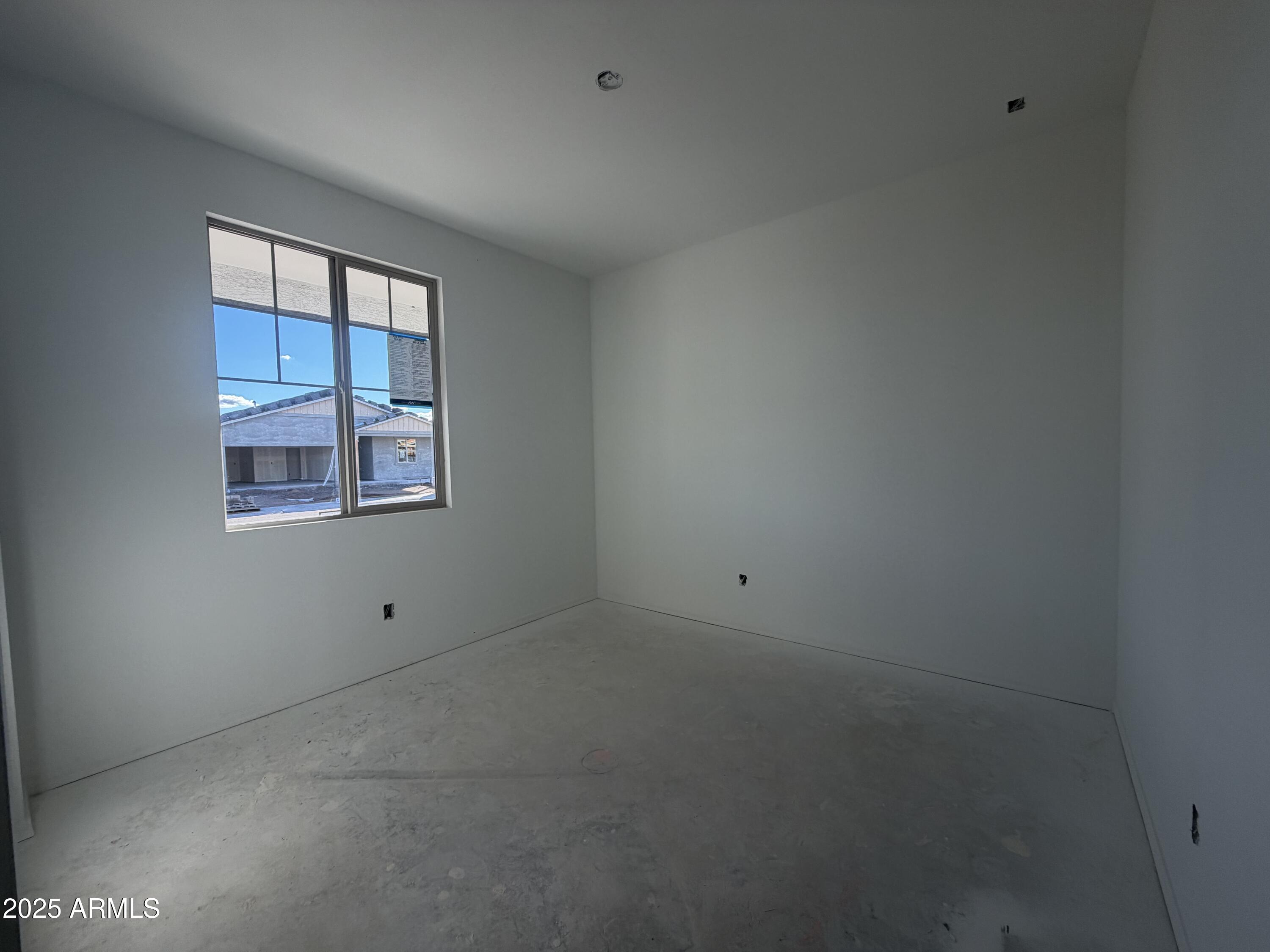 24200 W BOWKER Street