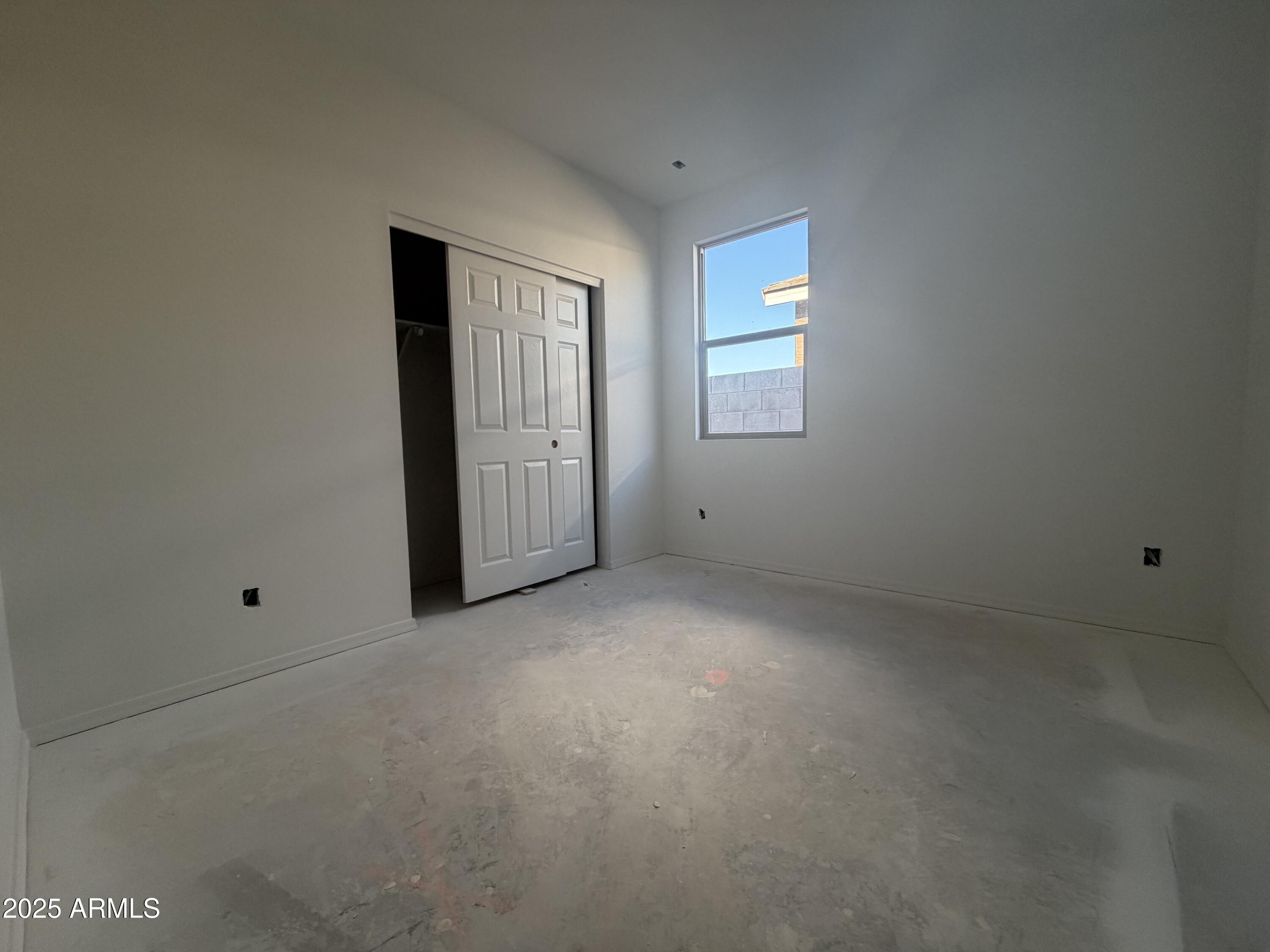 24200 W BOWKER Street