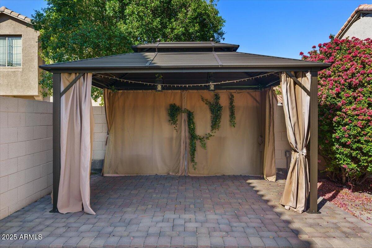 9163 W SAINT JOHN Road