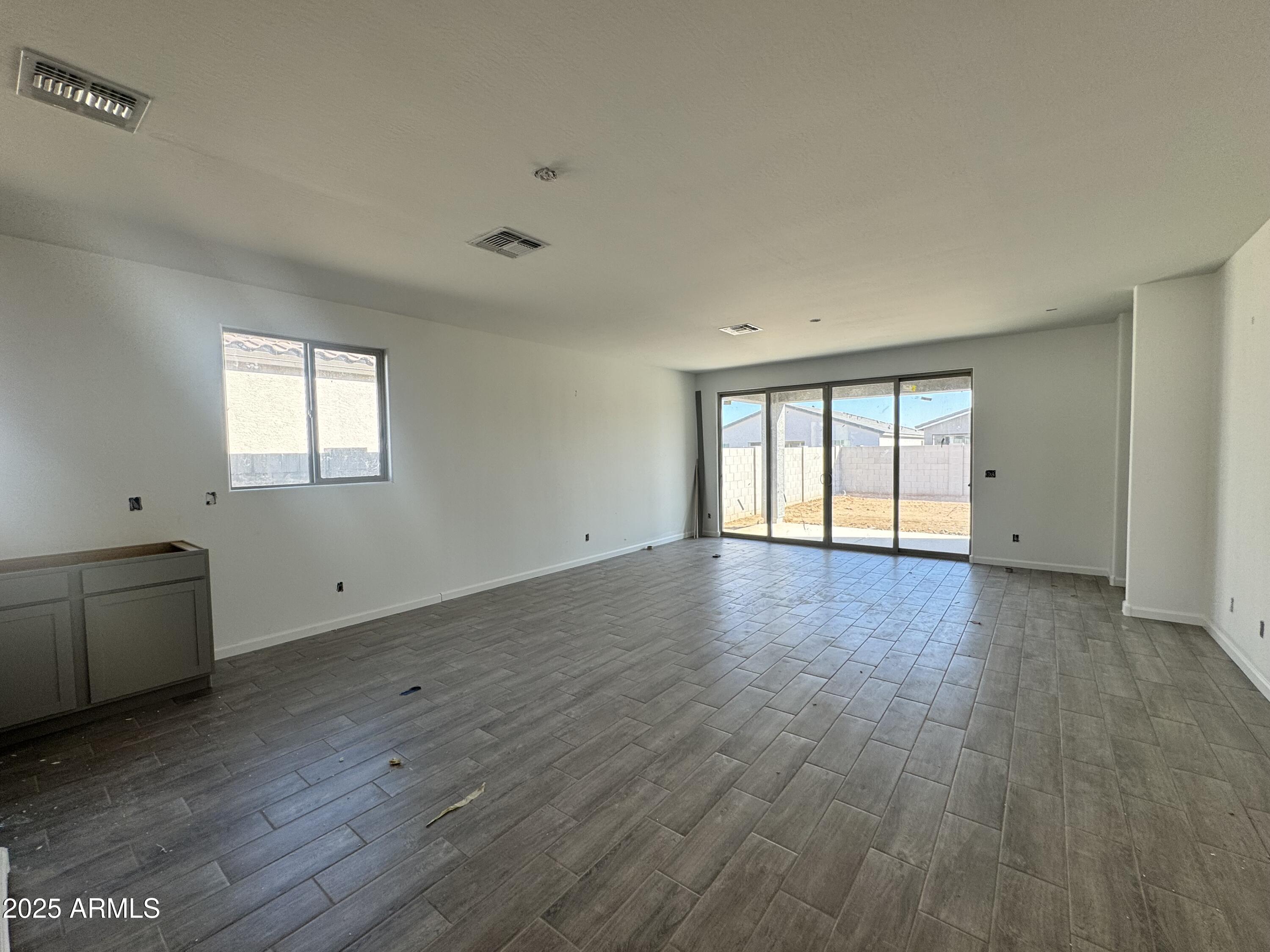 15739 W CAMDEN Avenue