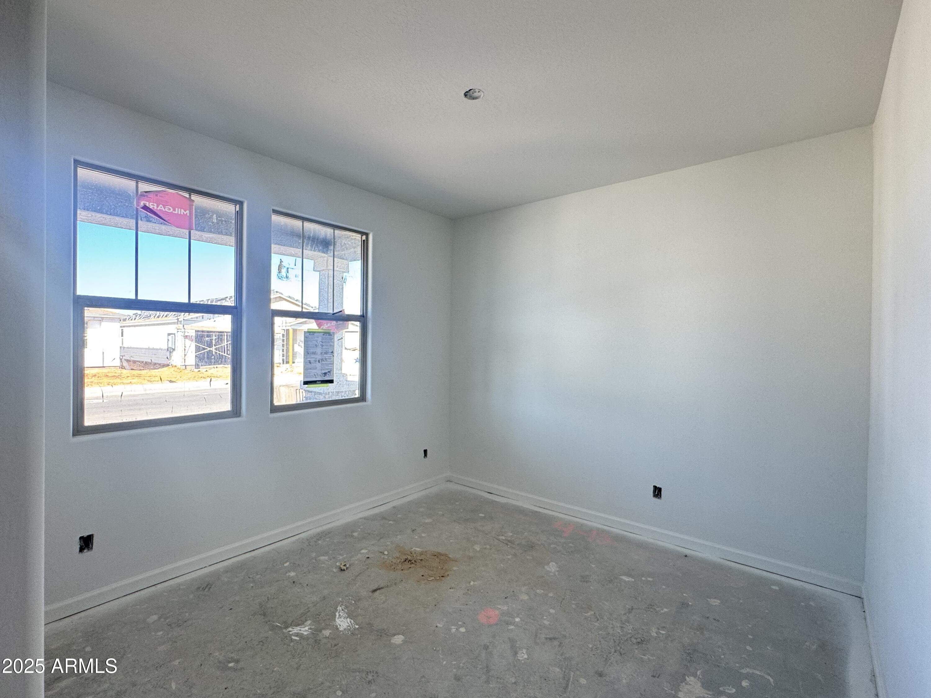 15739 W CAMDEN Avenue