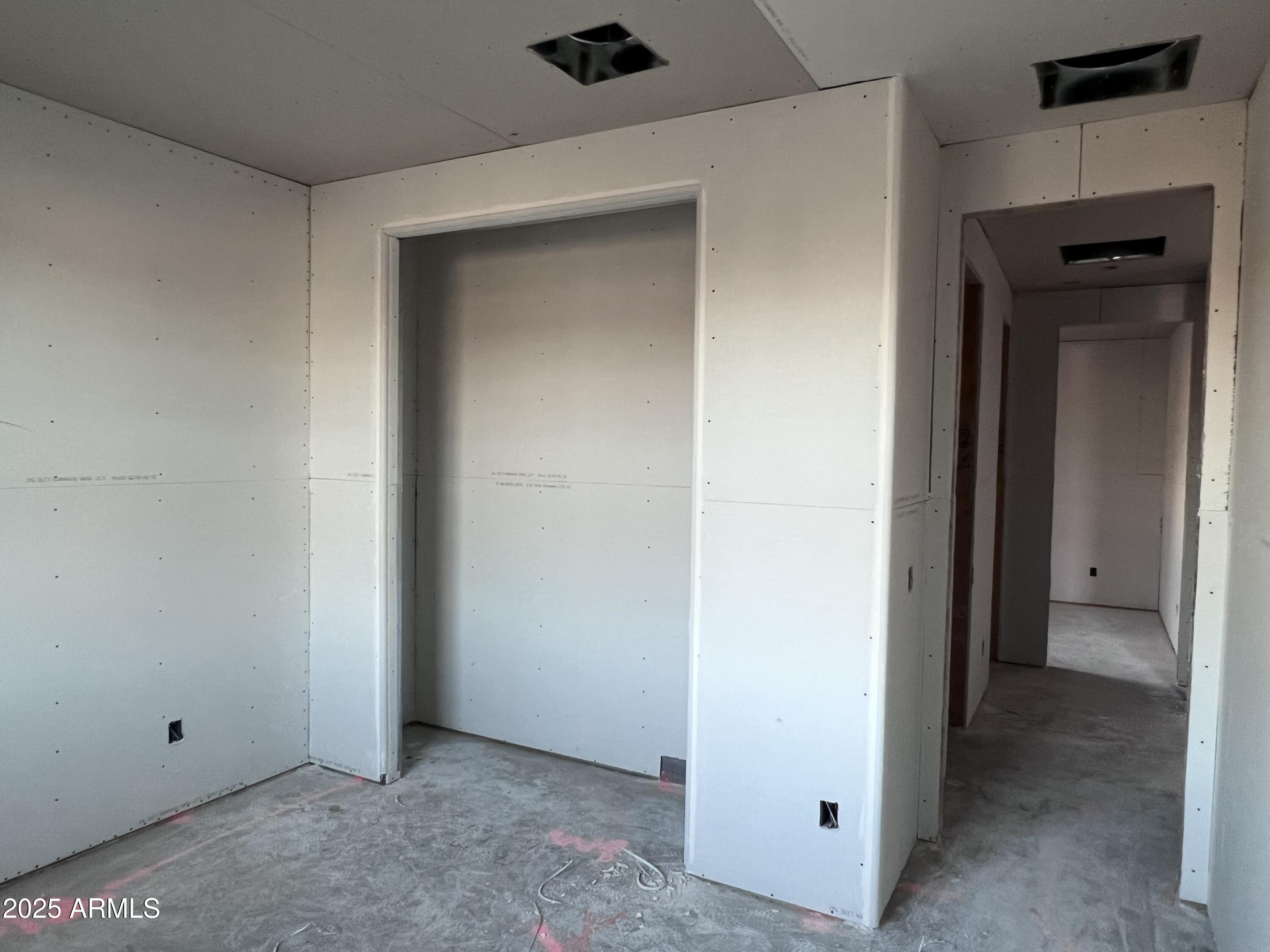 15723 W CAMDEN Avenue