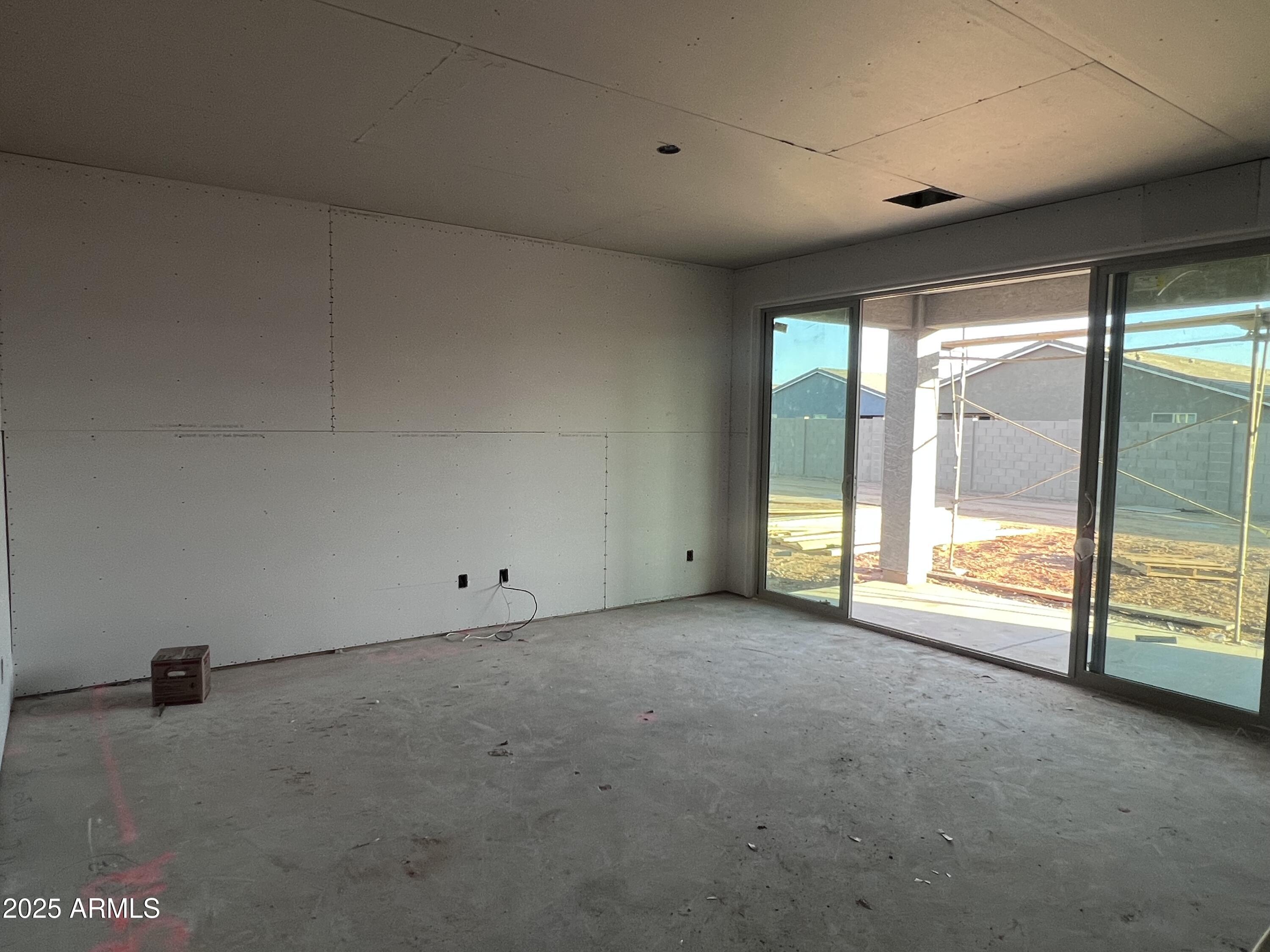 15723 W CAMDEN Avenue