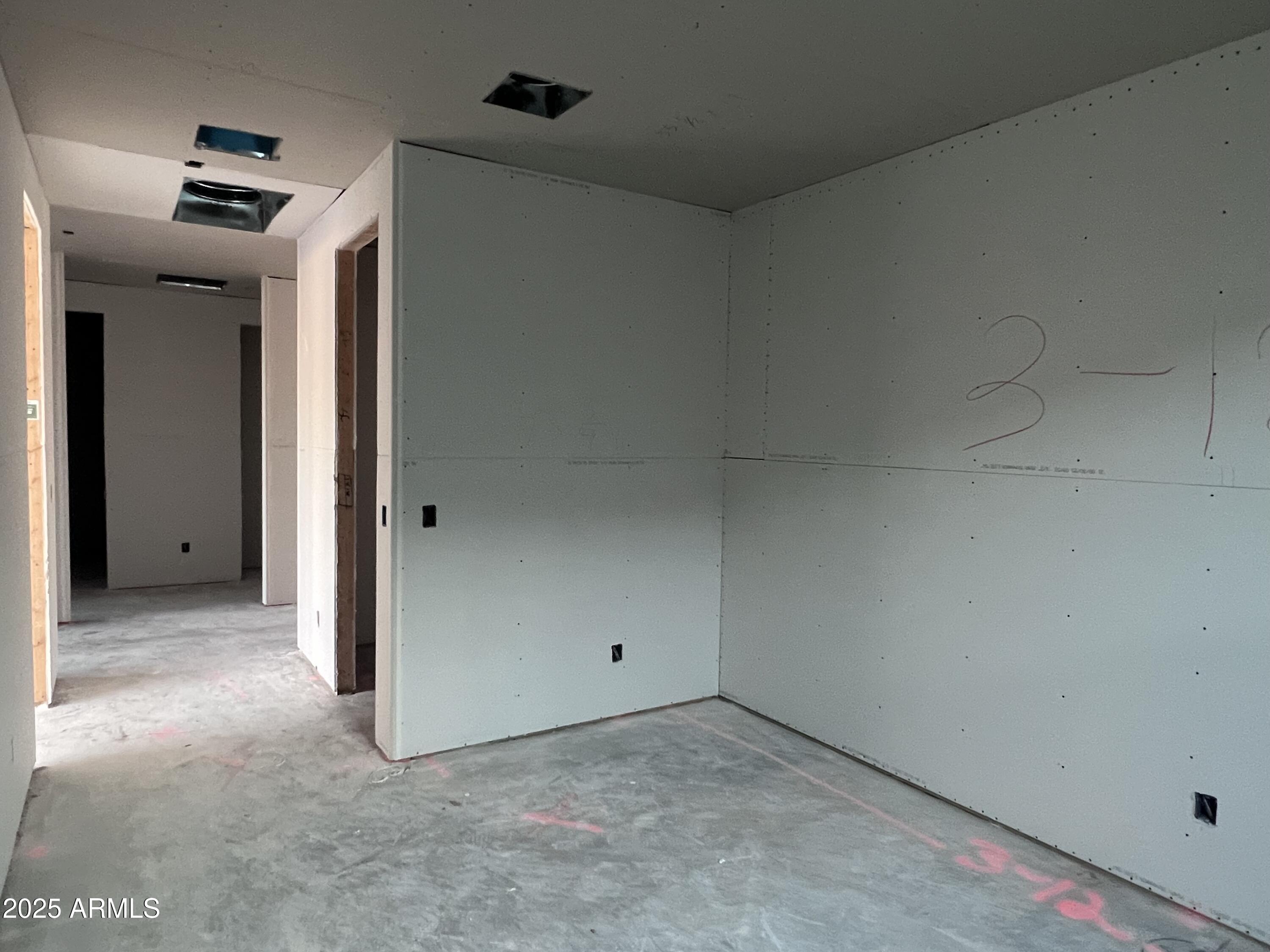 15723 W CAMDEN Avenue