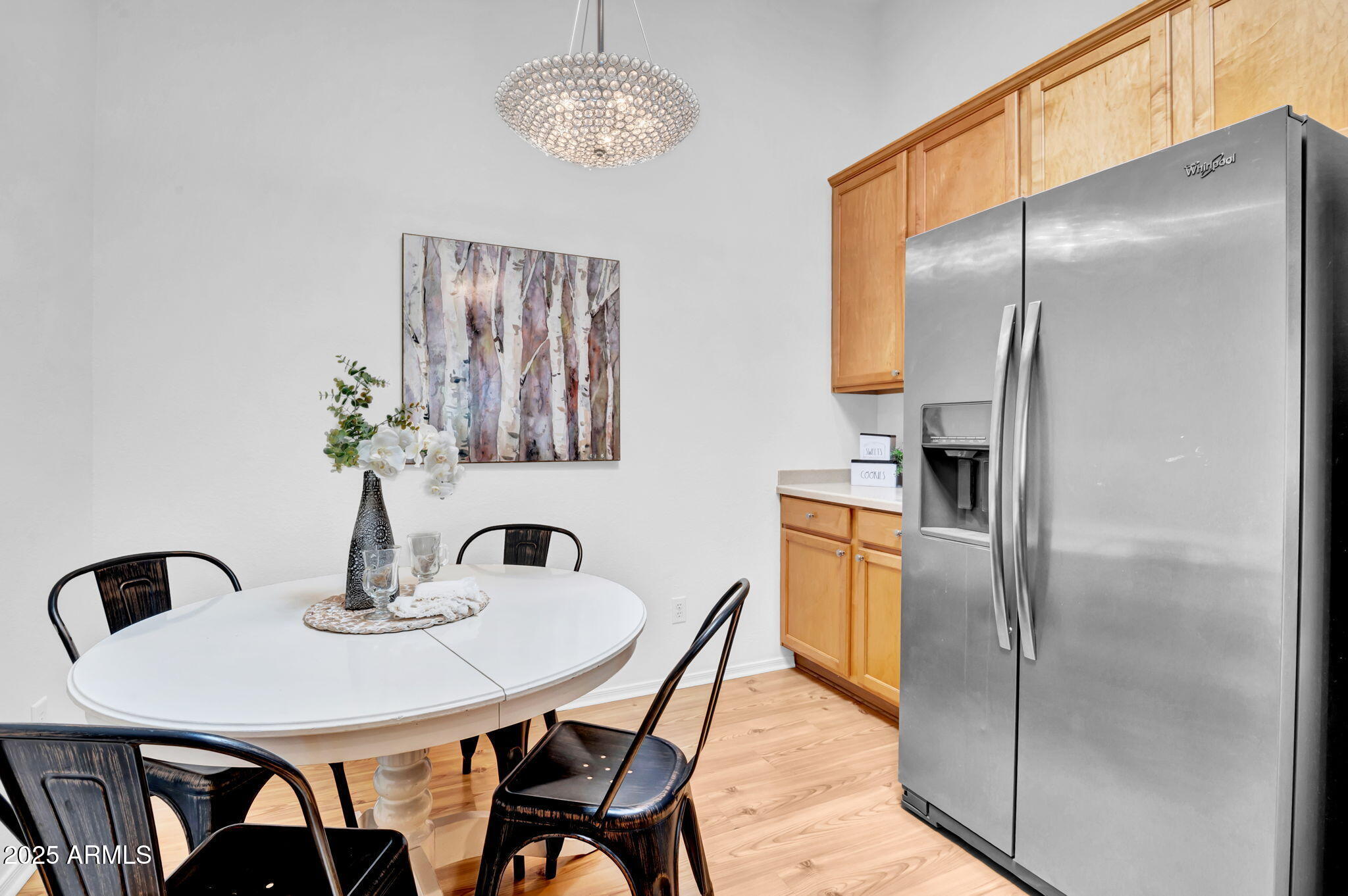 3252 E MALDONADO Drive