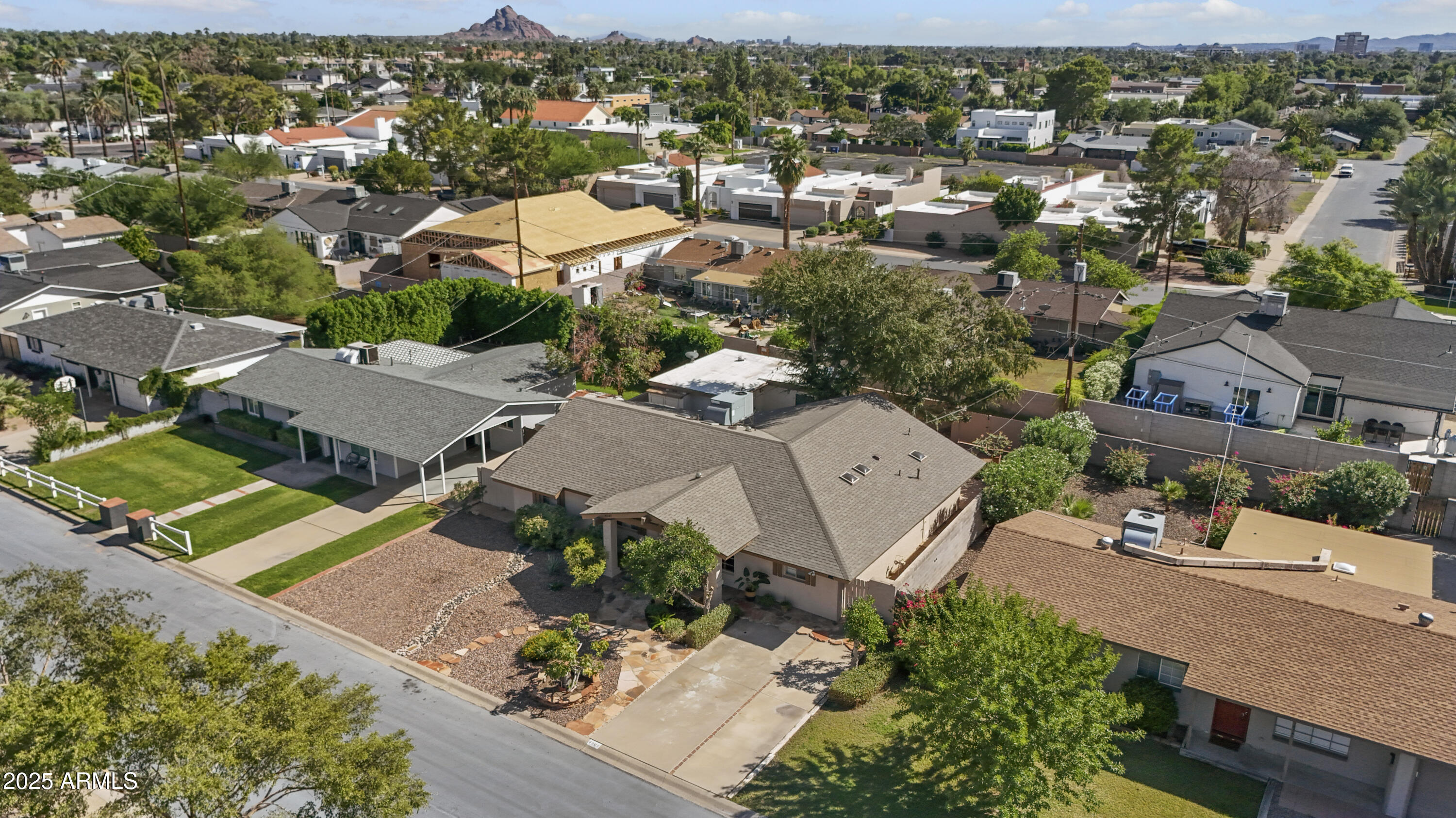 4301 E MONTECITO Avenue