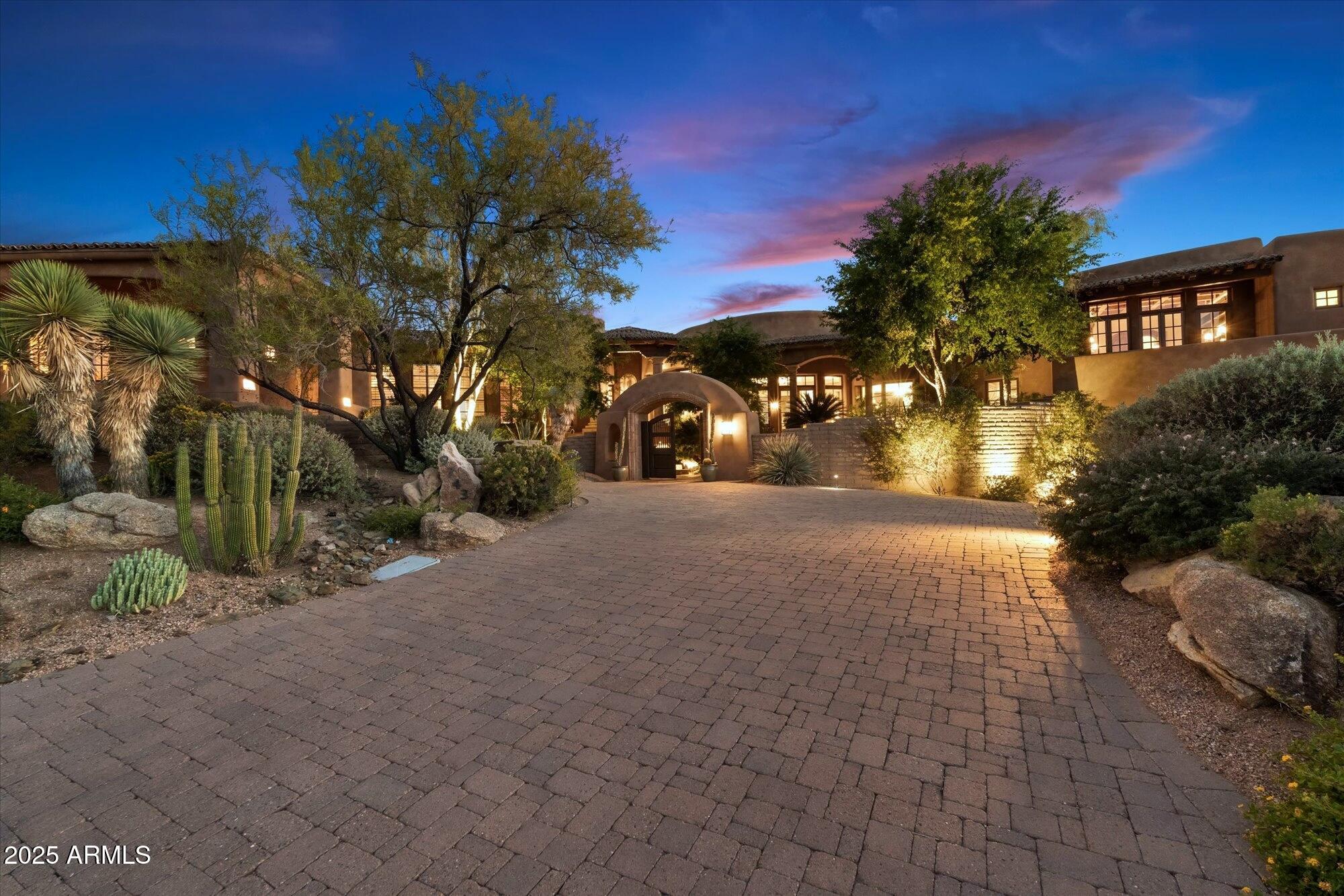 9743 E MADERA Drive, Scottsdale
