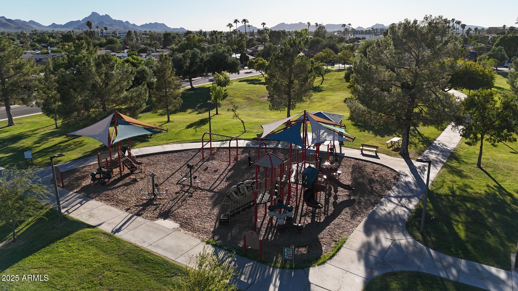 5226 E SWEETWATER Avenue, Scottsdale