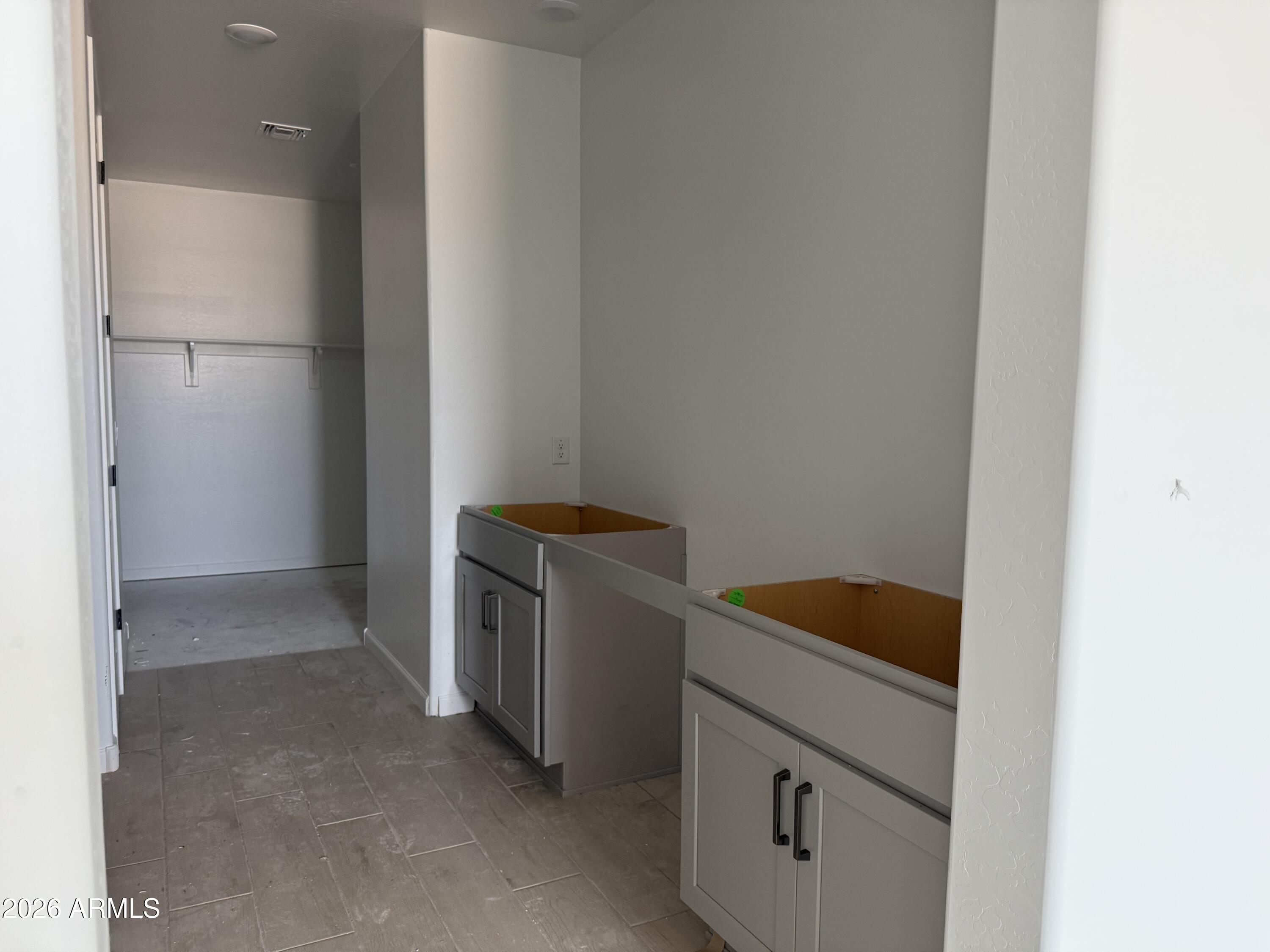 18248 W CAMINO DE ORO