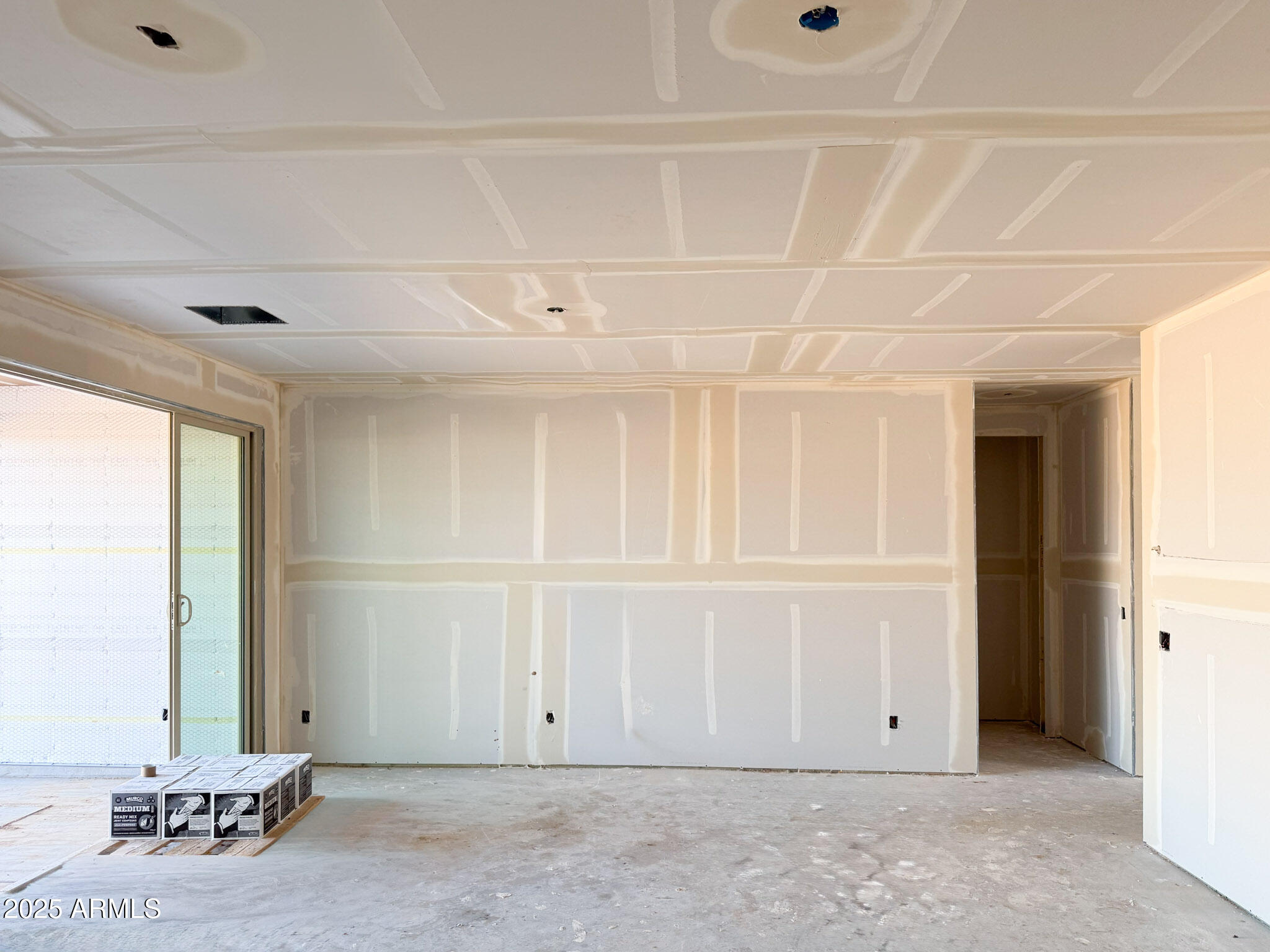 18248 W CAMINO DE ORO