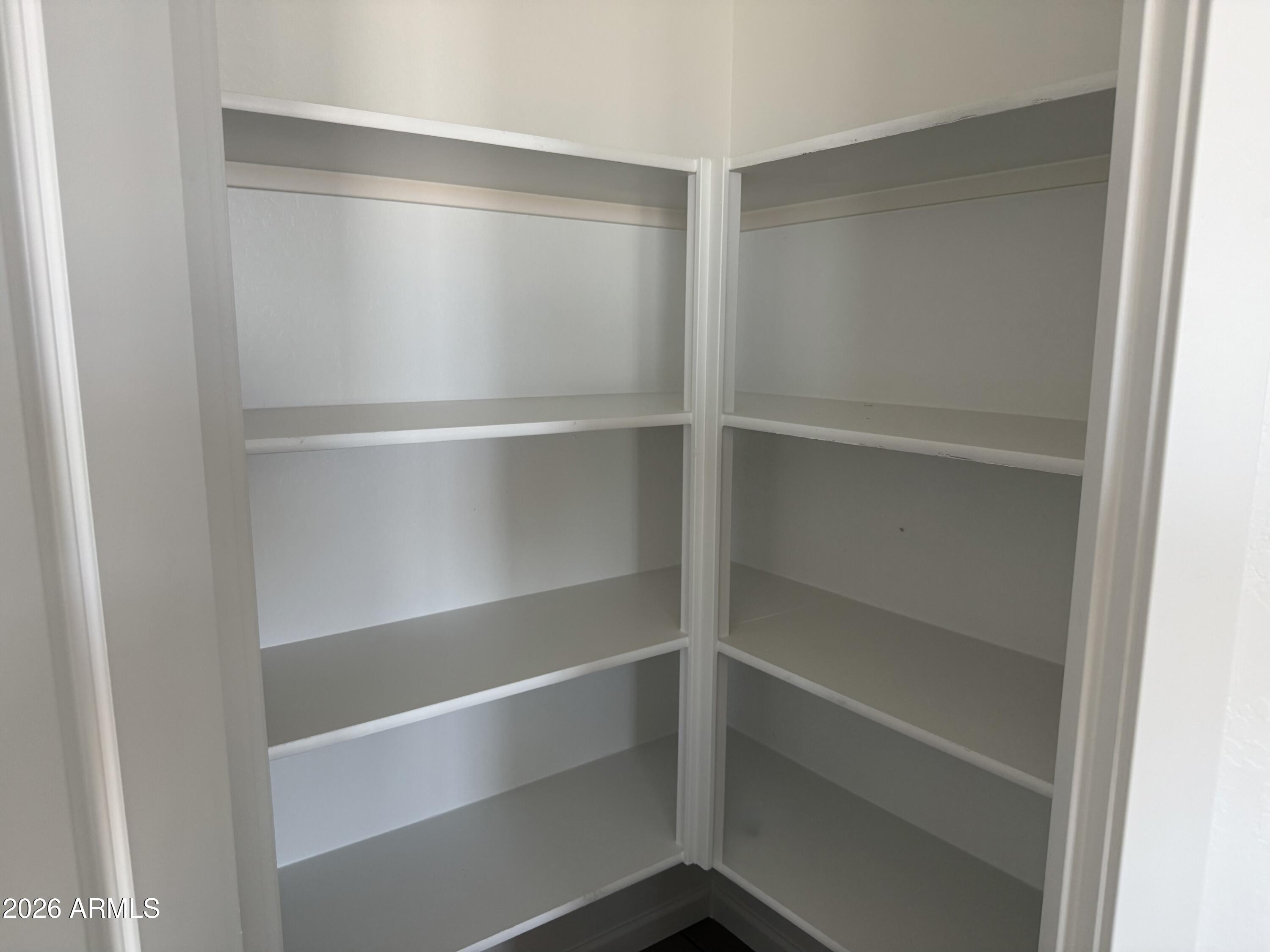 18248 W CAMINO DE ORO