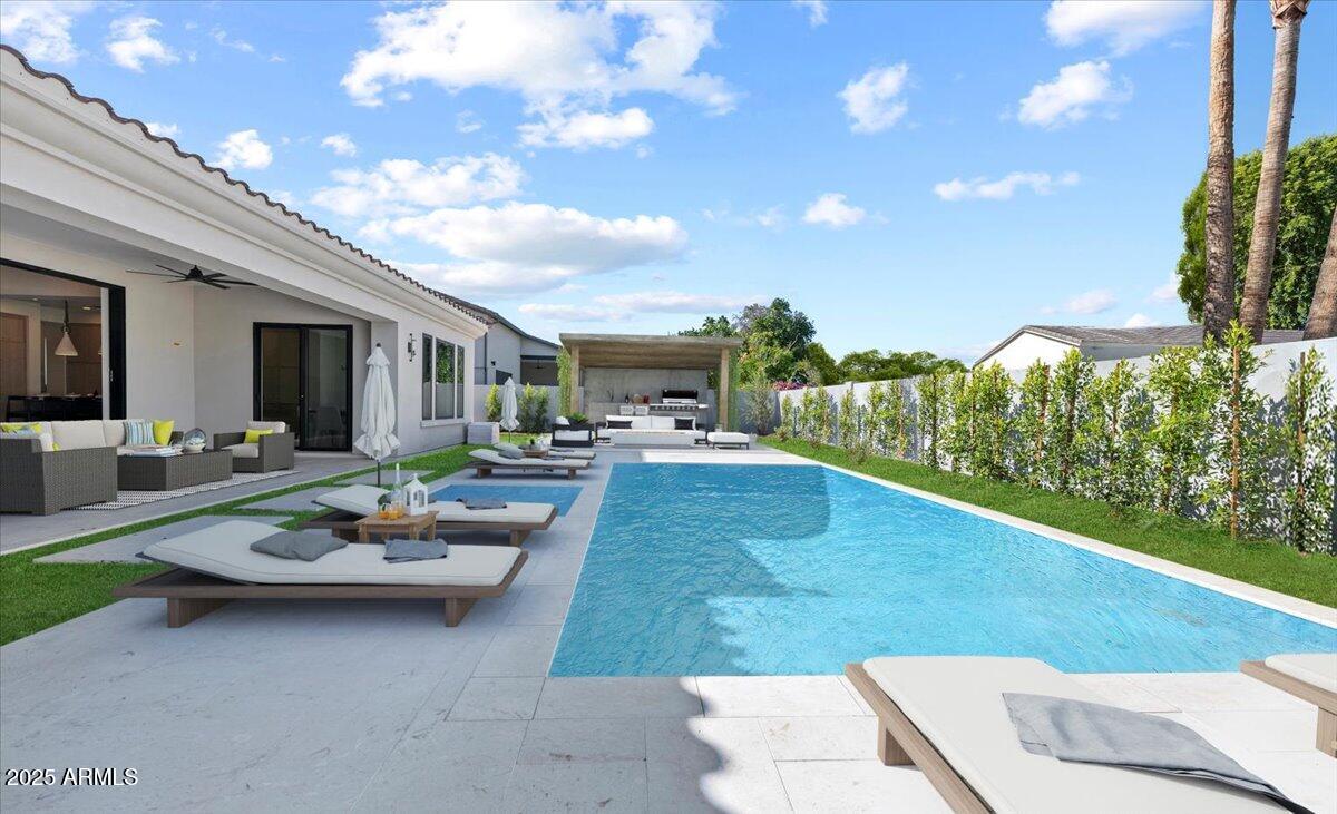 8108 E DEL CRISTAL Drive