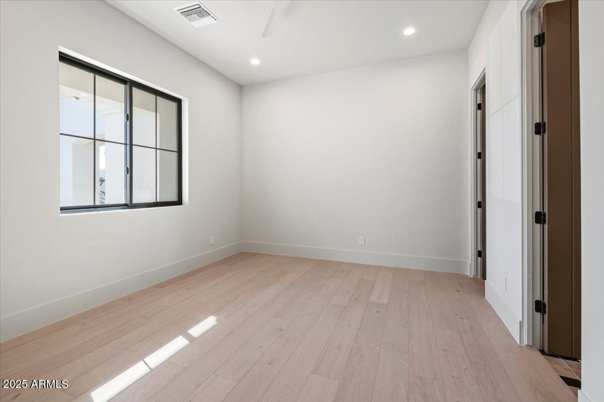 8108 E DEL CRISTAL Drive