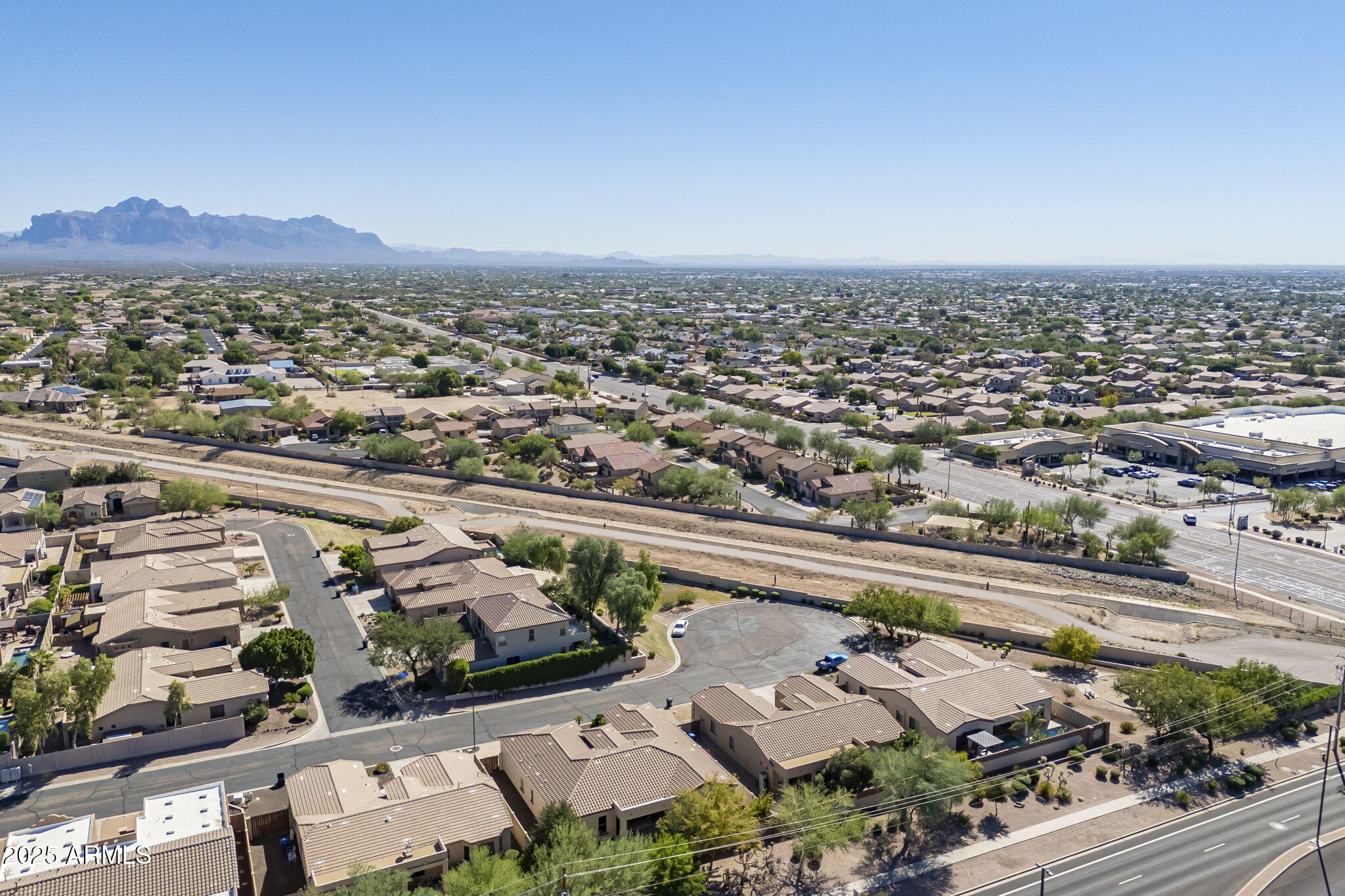 1240 N BERNARD Circle