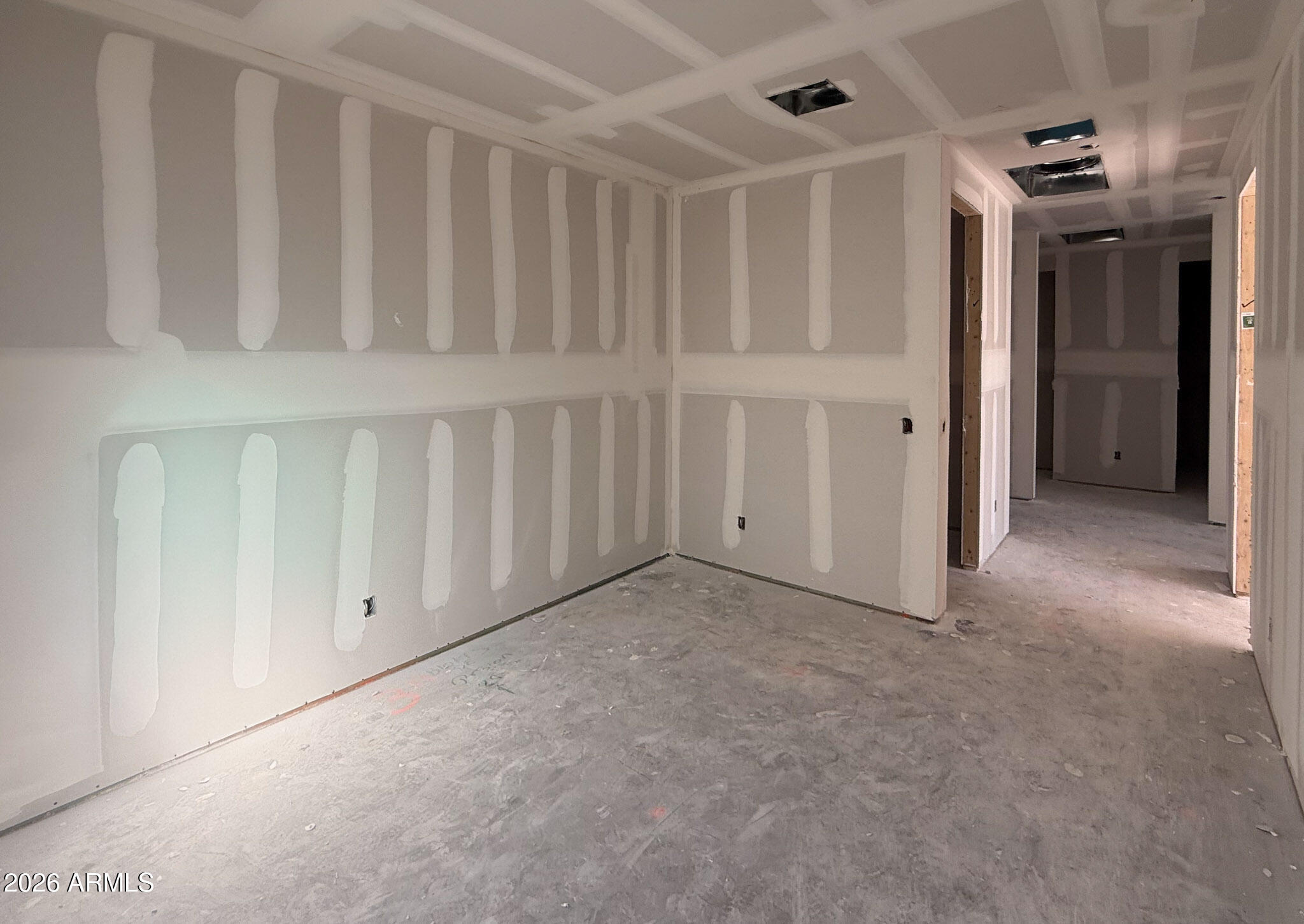 6558 E FIDDLENECK Way