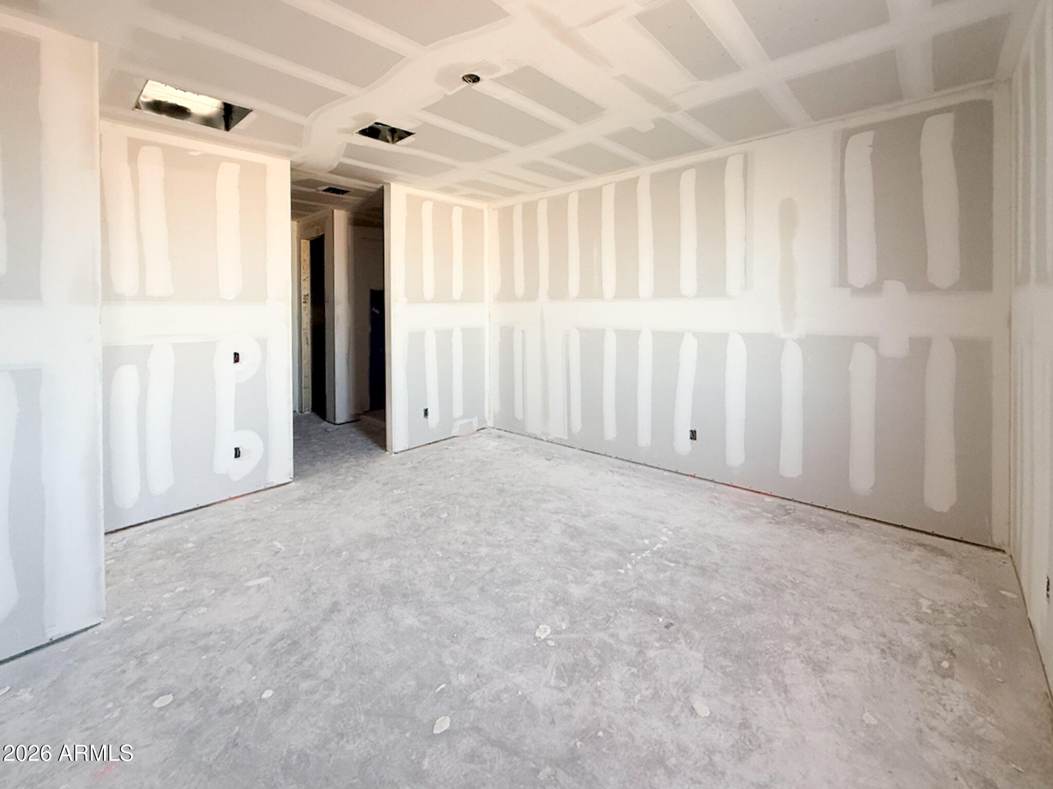 6558 E FIDDLENECK Way