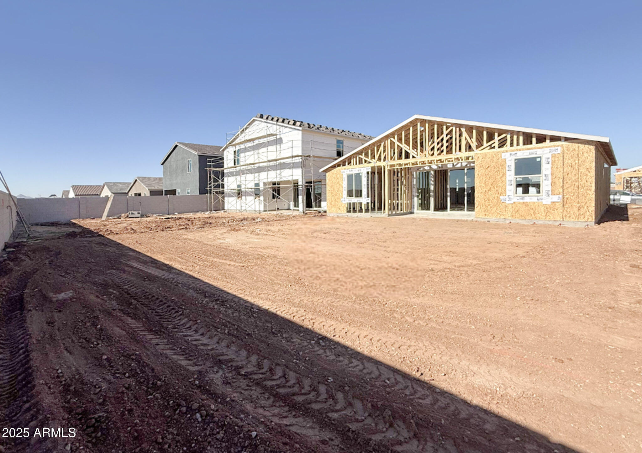 6543 E FIDDLENECK Way