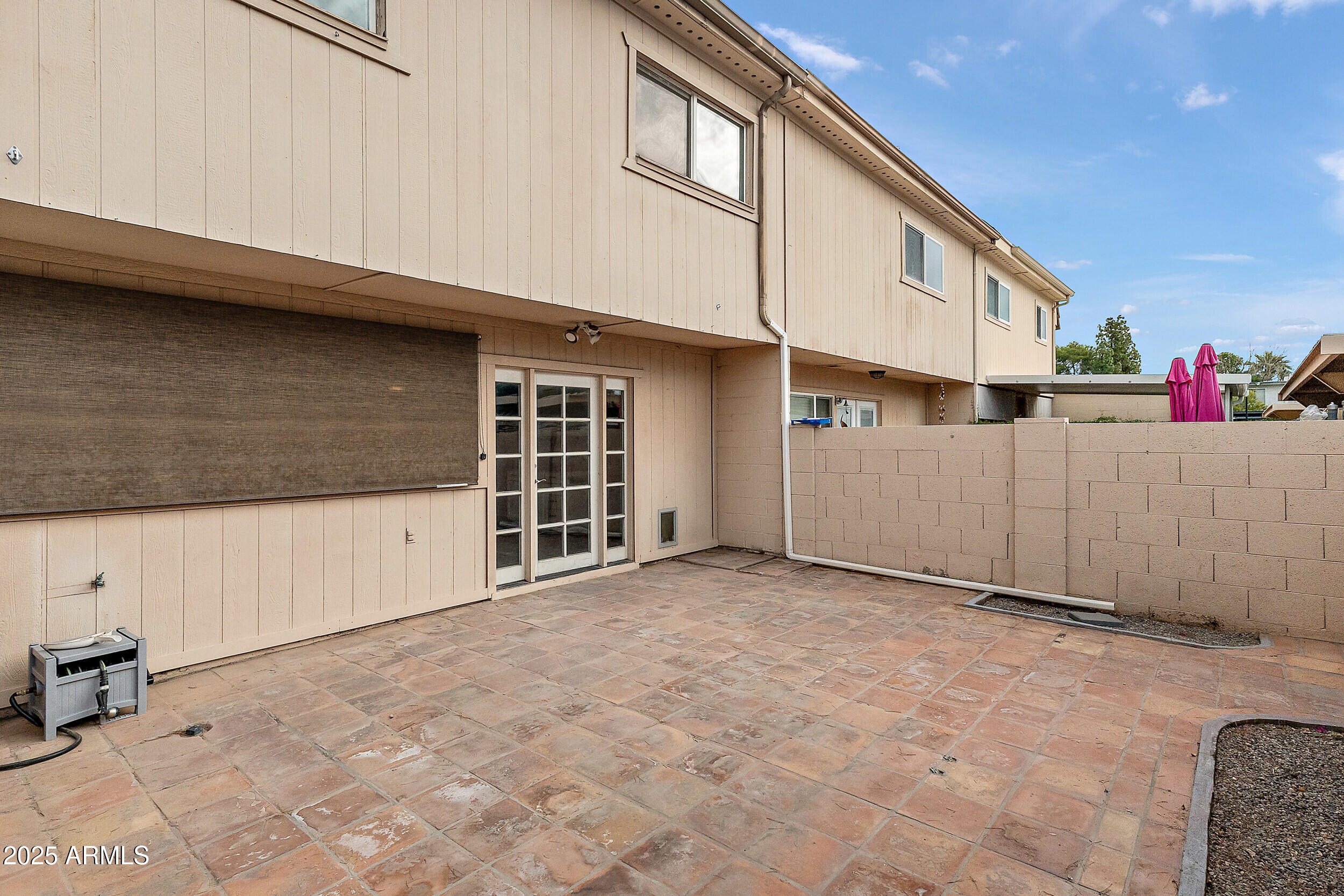 1617 E SOUTHERN Avenue