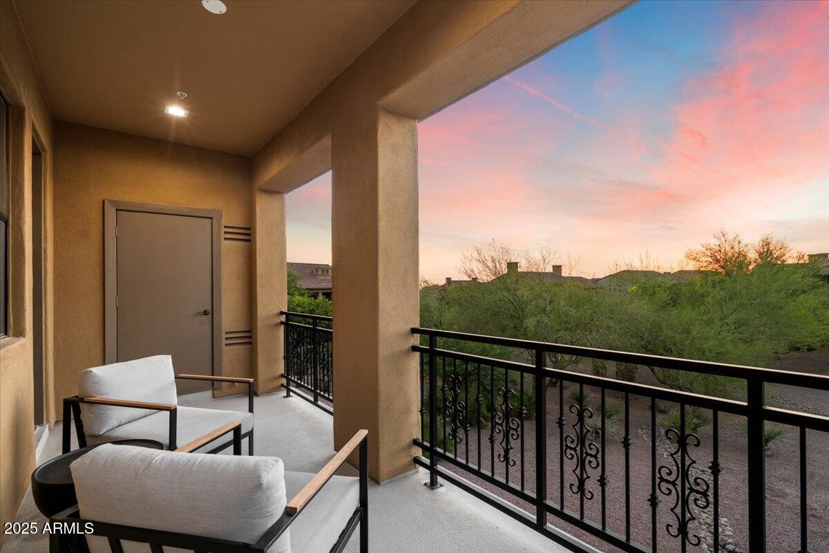 20750 N 87TH Street, 2115