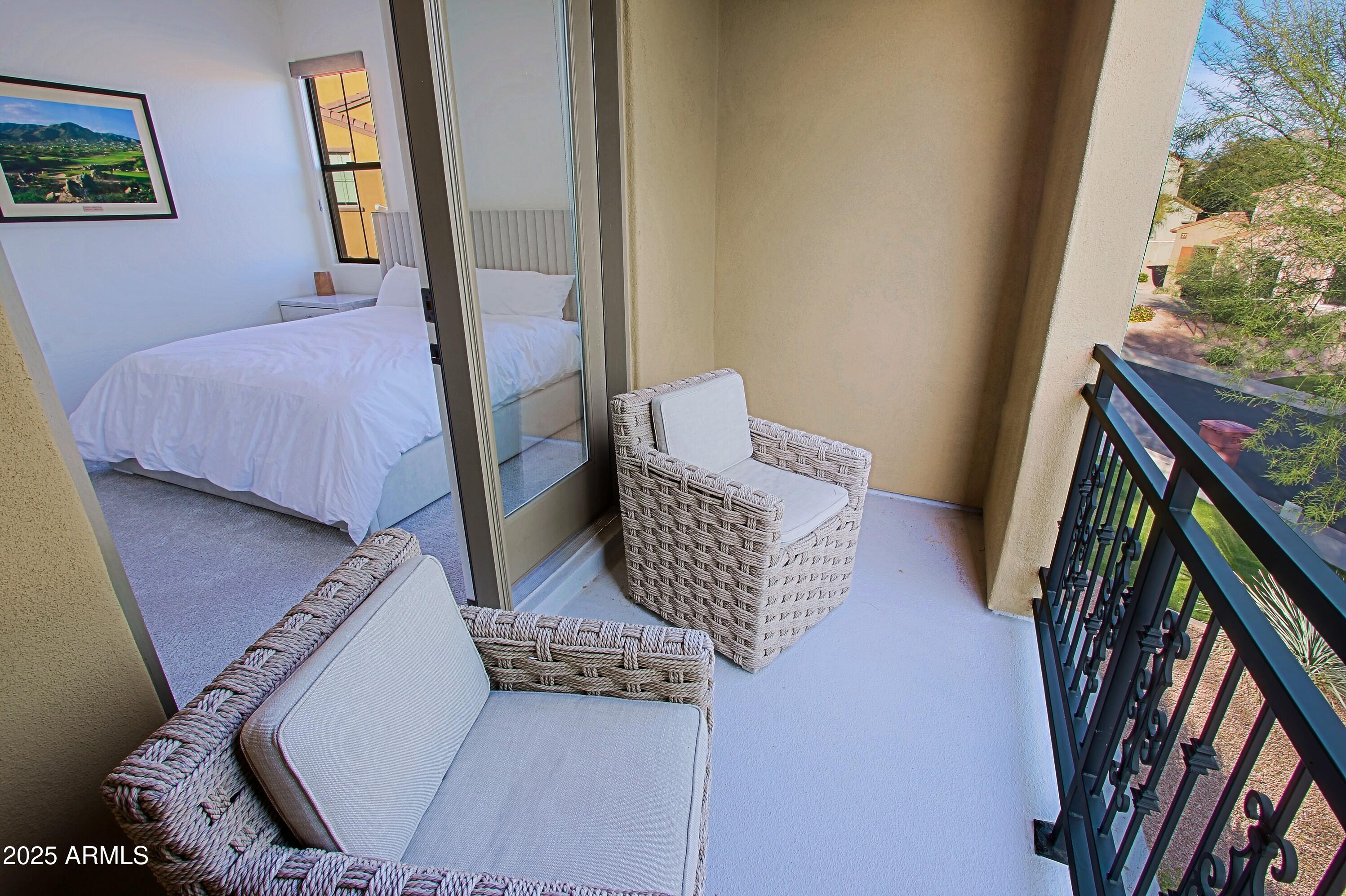 20750 N 87TH Street, 2115