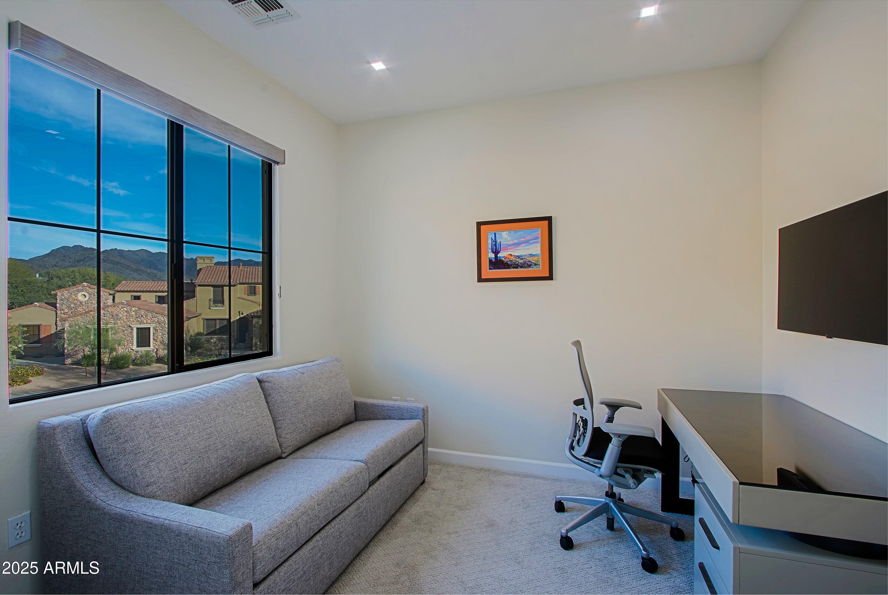 20750 N 87TH Street, 2115