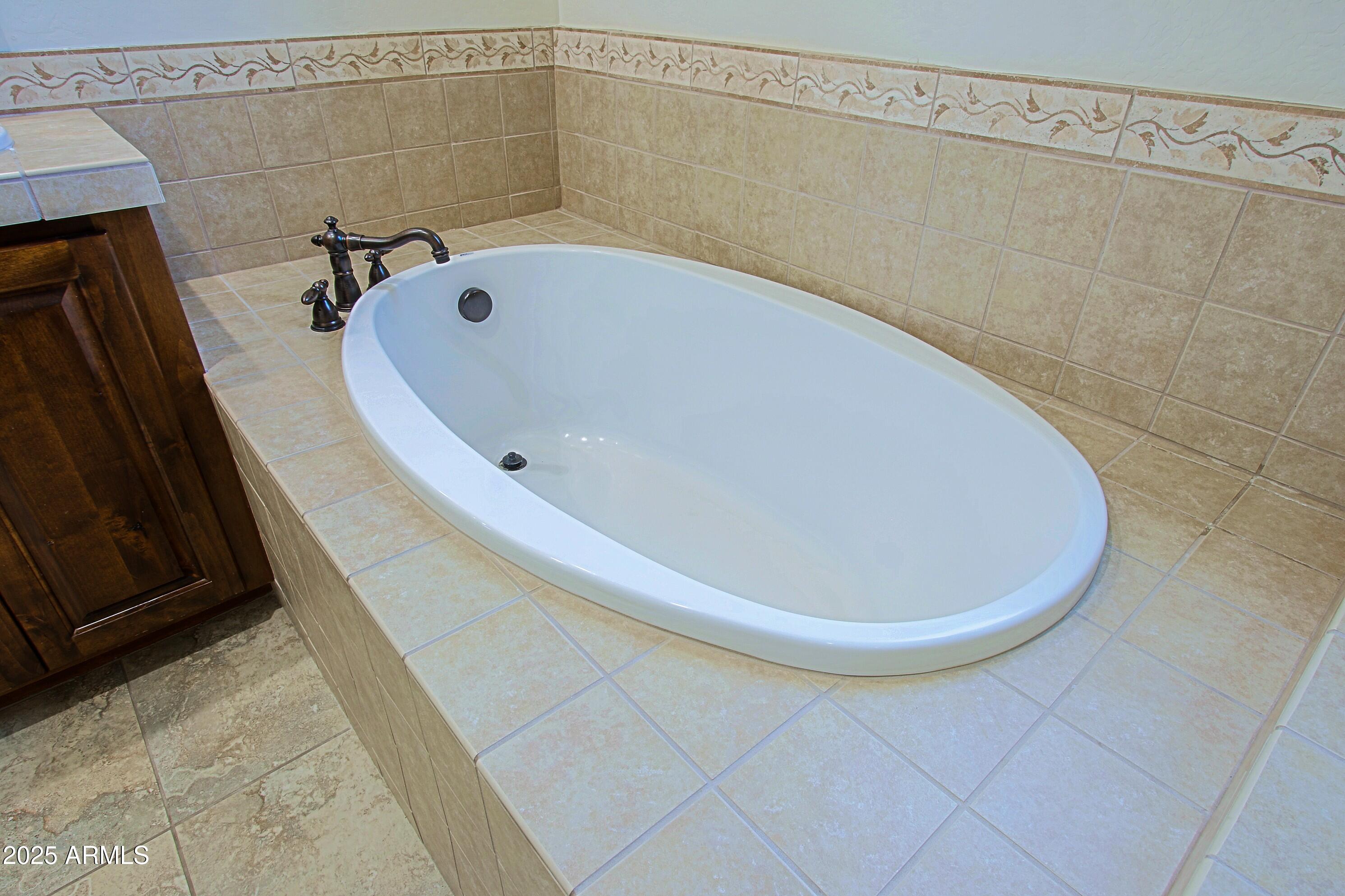 20750 N 87TH Street, 2115