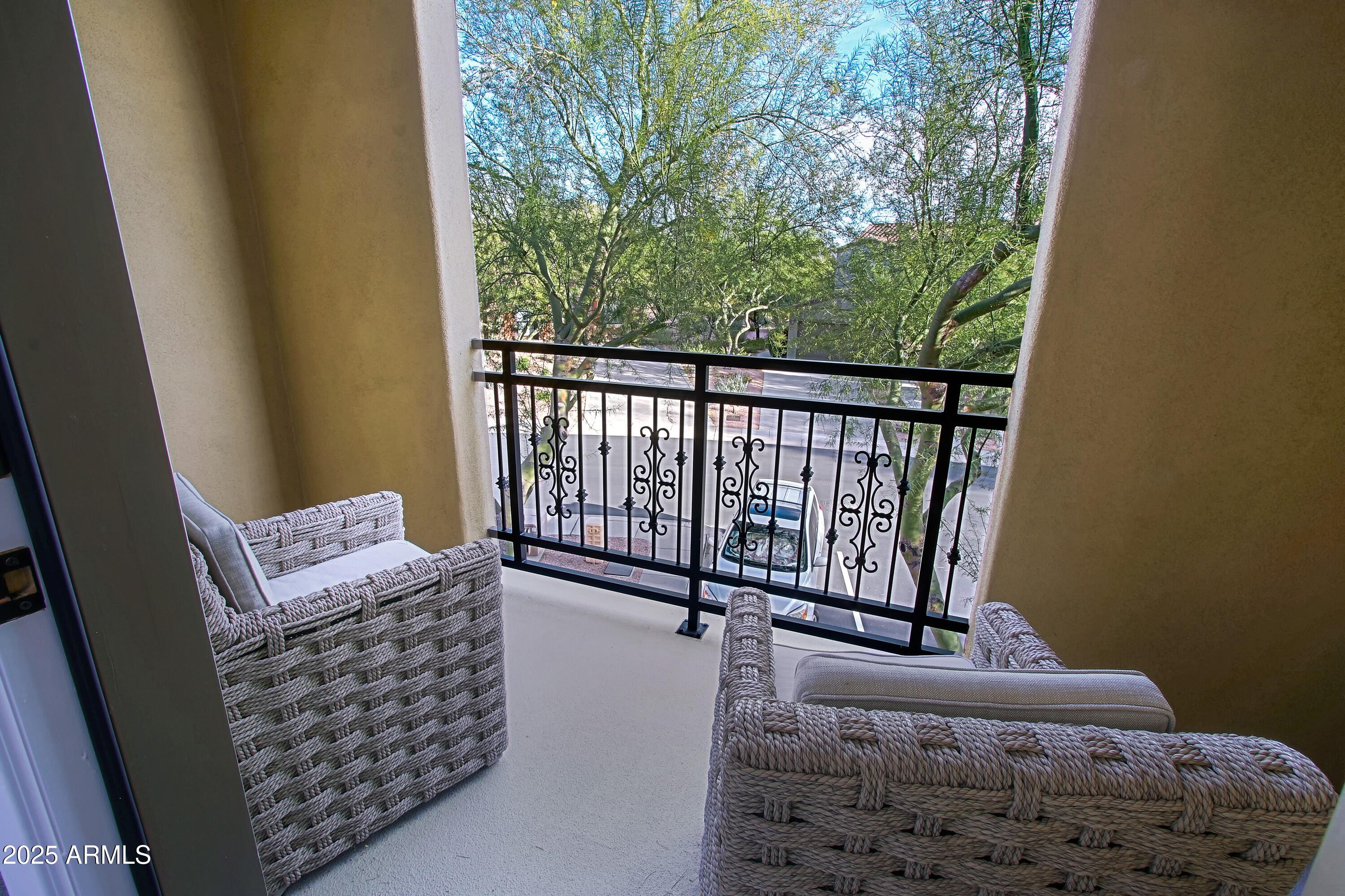 20750 N 87TH Street, 2115