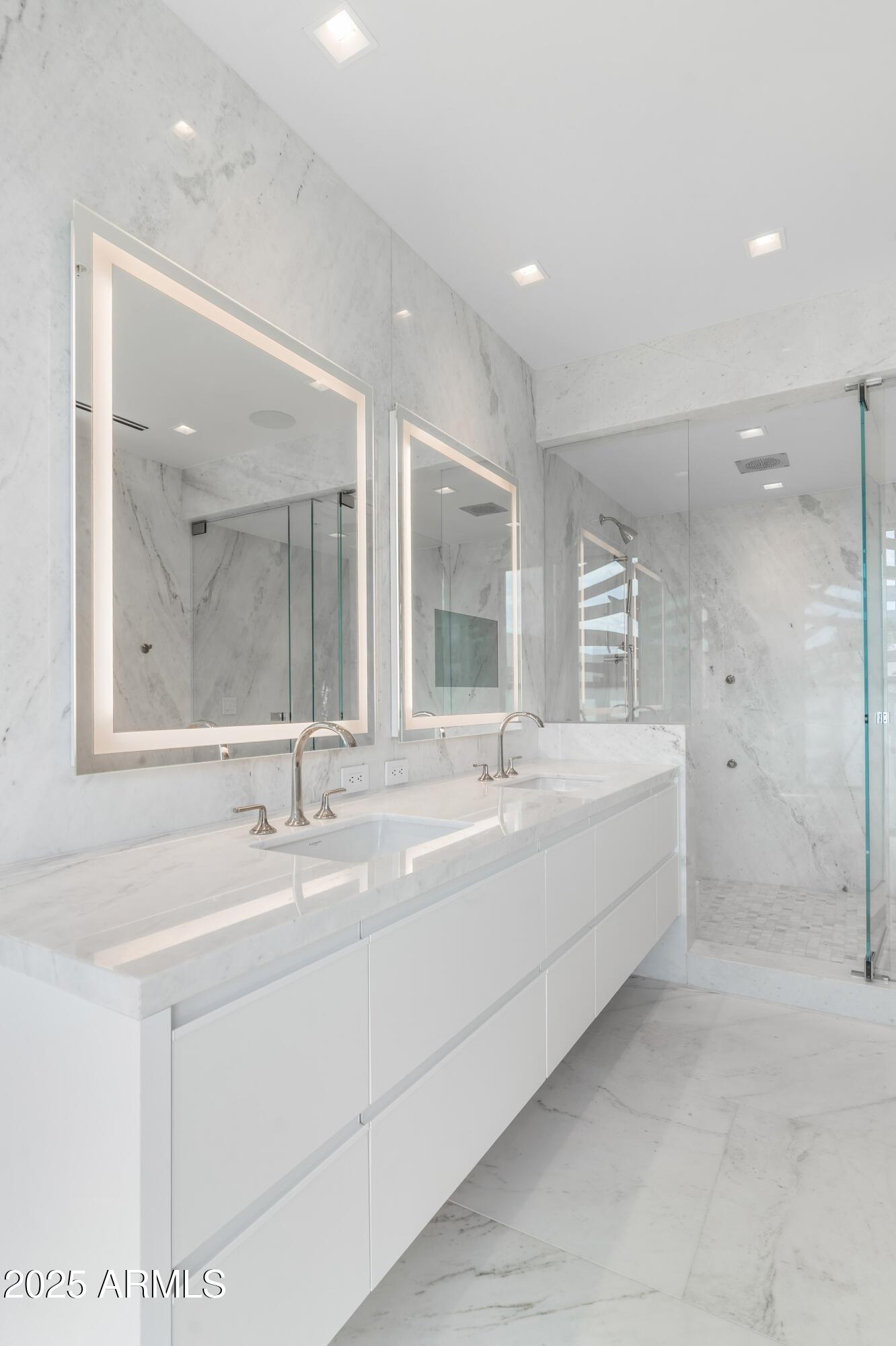 6587 N PALMERAIE Boulevard, 2041