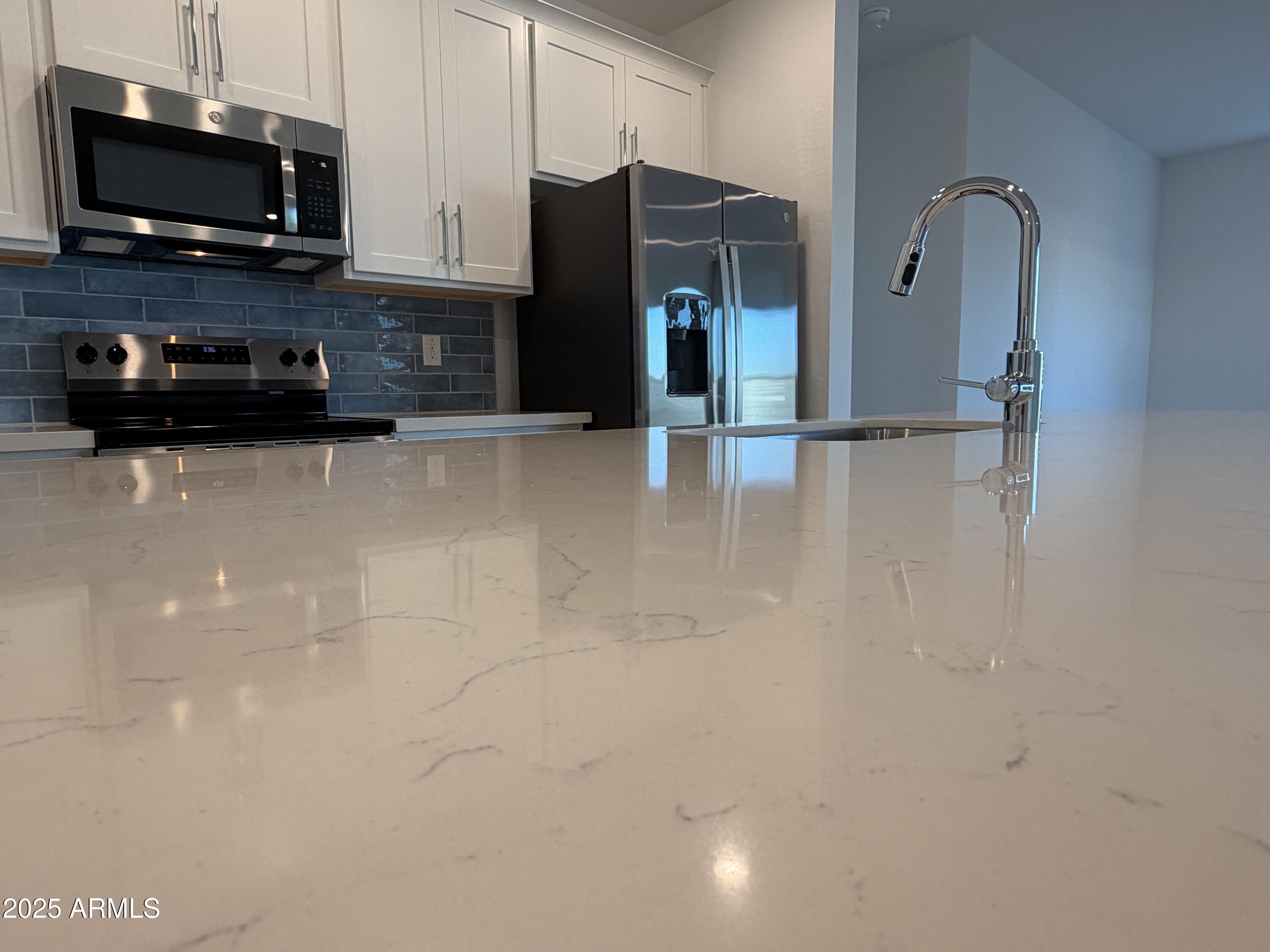 24168 W BOWKER Street