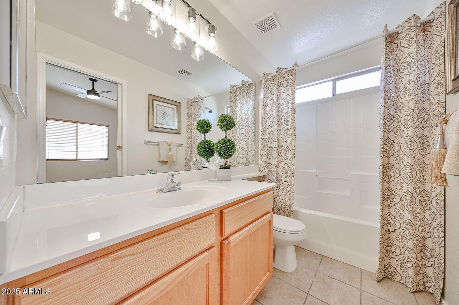 813 E YANEZ Avenue, Buckeye