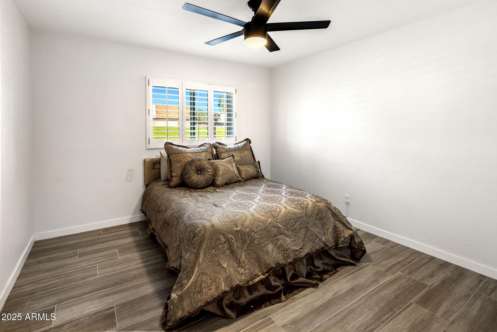 7707 E EARLL Drive, Scottsdale