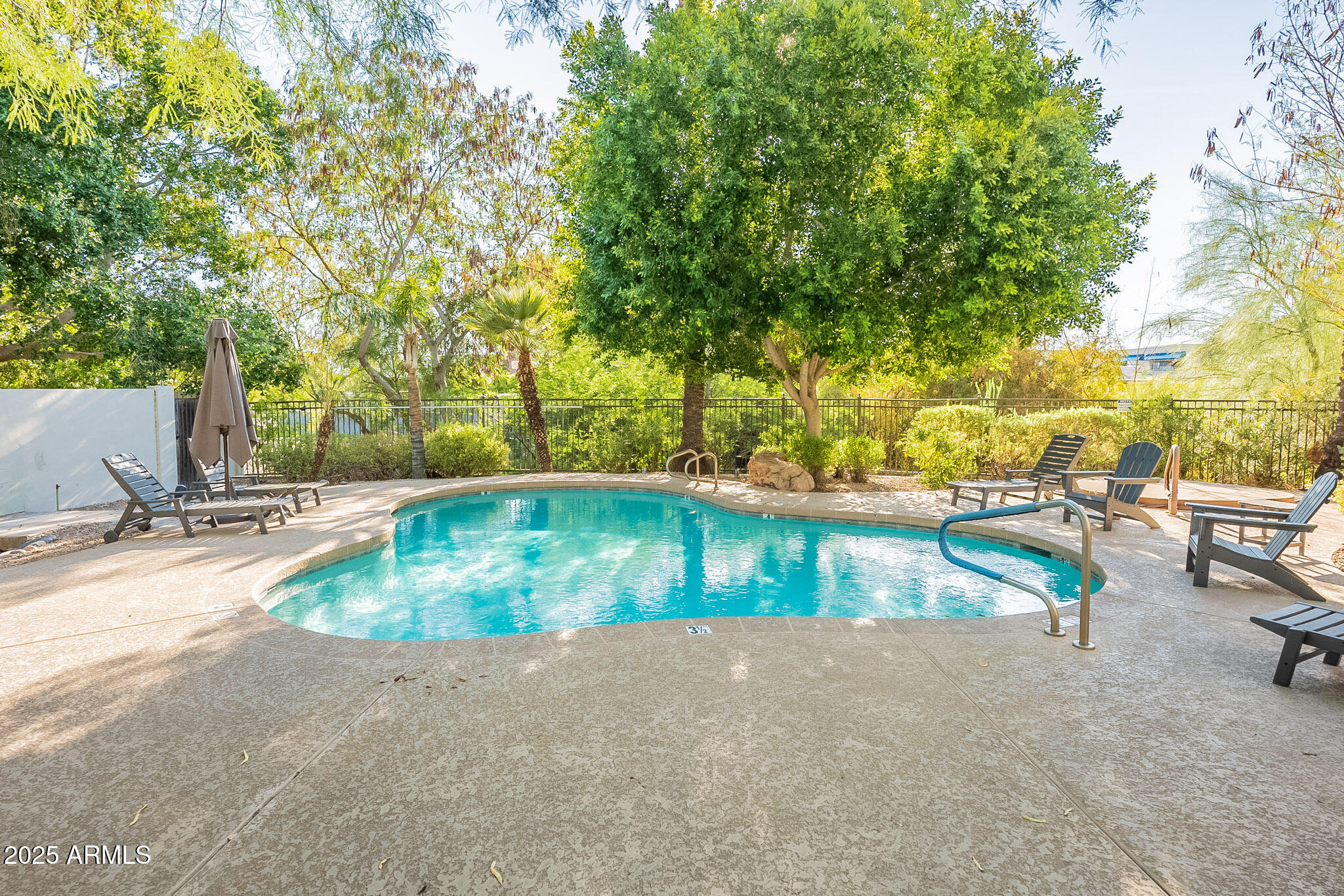 7240 N DREAMY DRAW Drive, 123