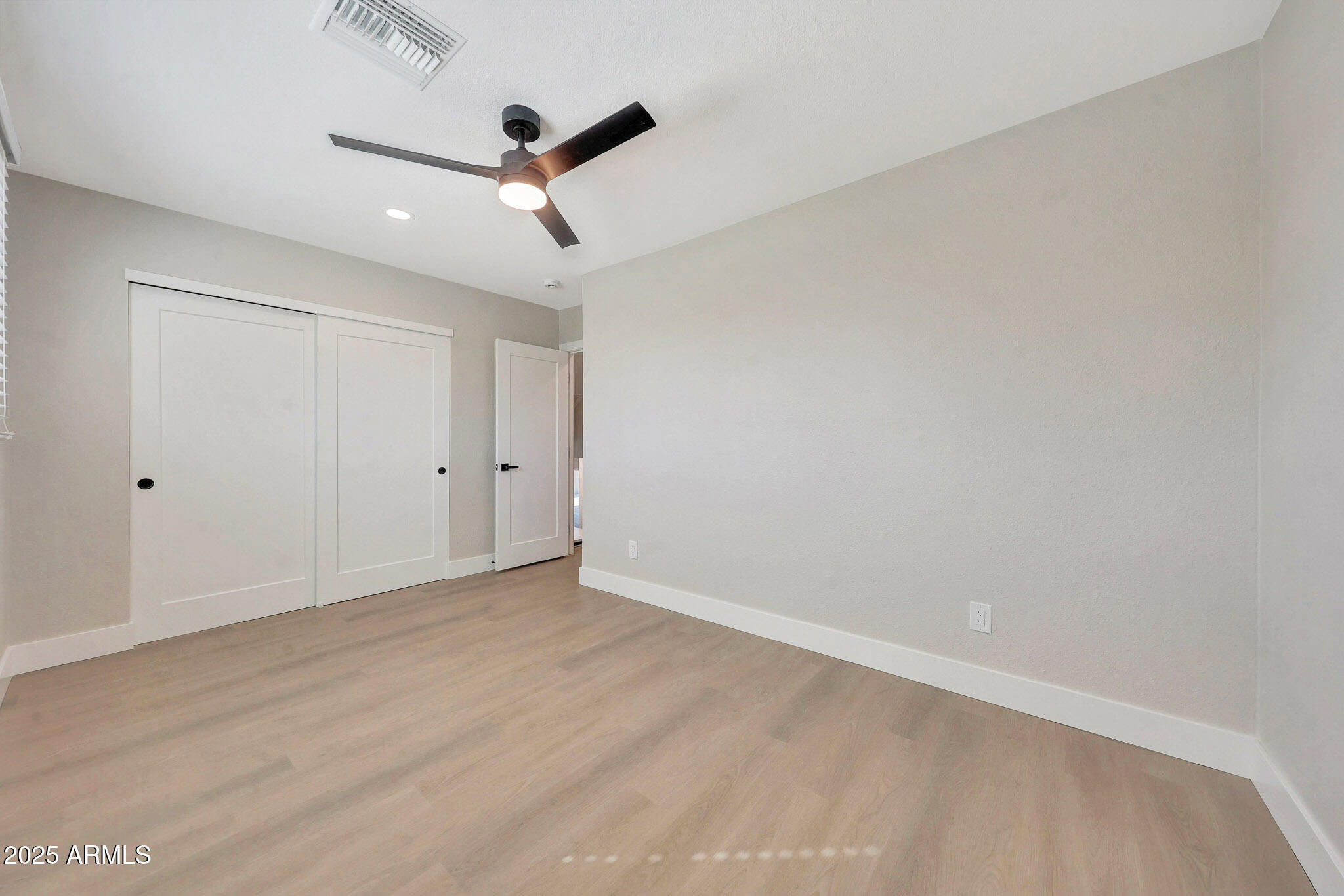 3116 W GELDING Drive