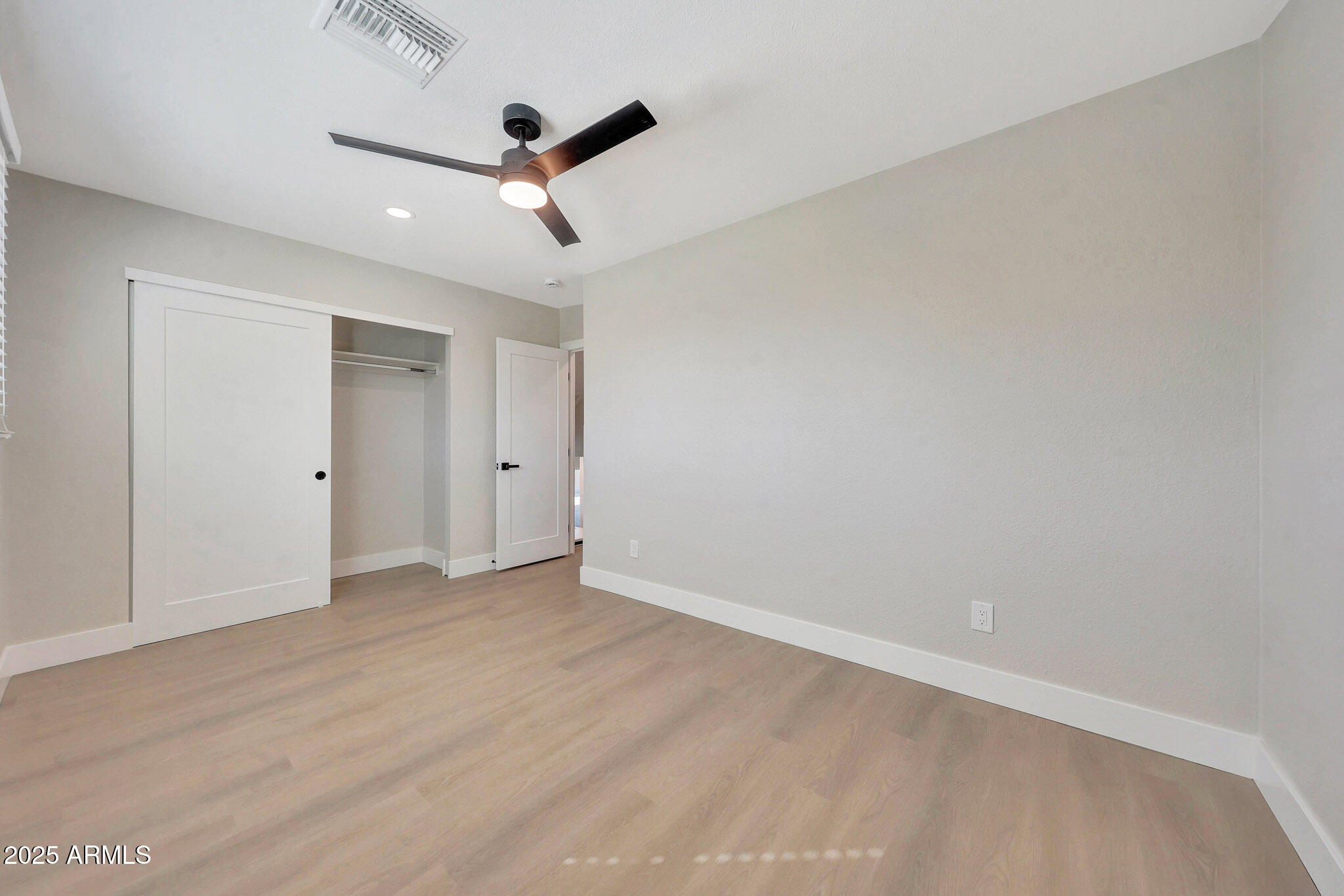 3116 W GELDING Drive