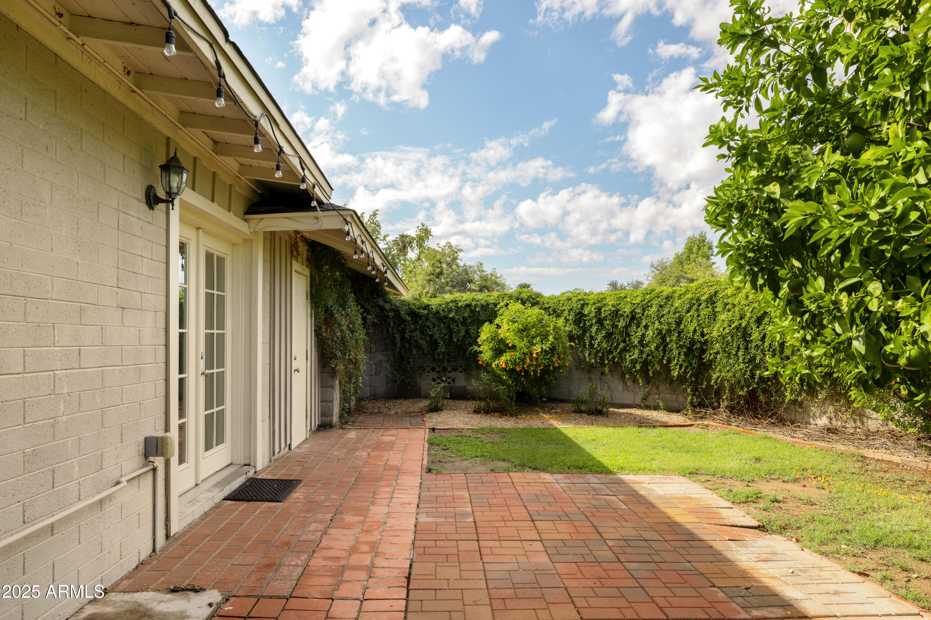 1208 W MEDLOCK Drive, Phoenix