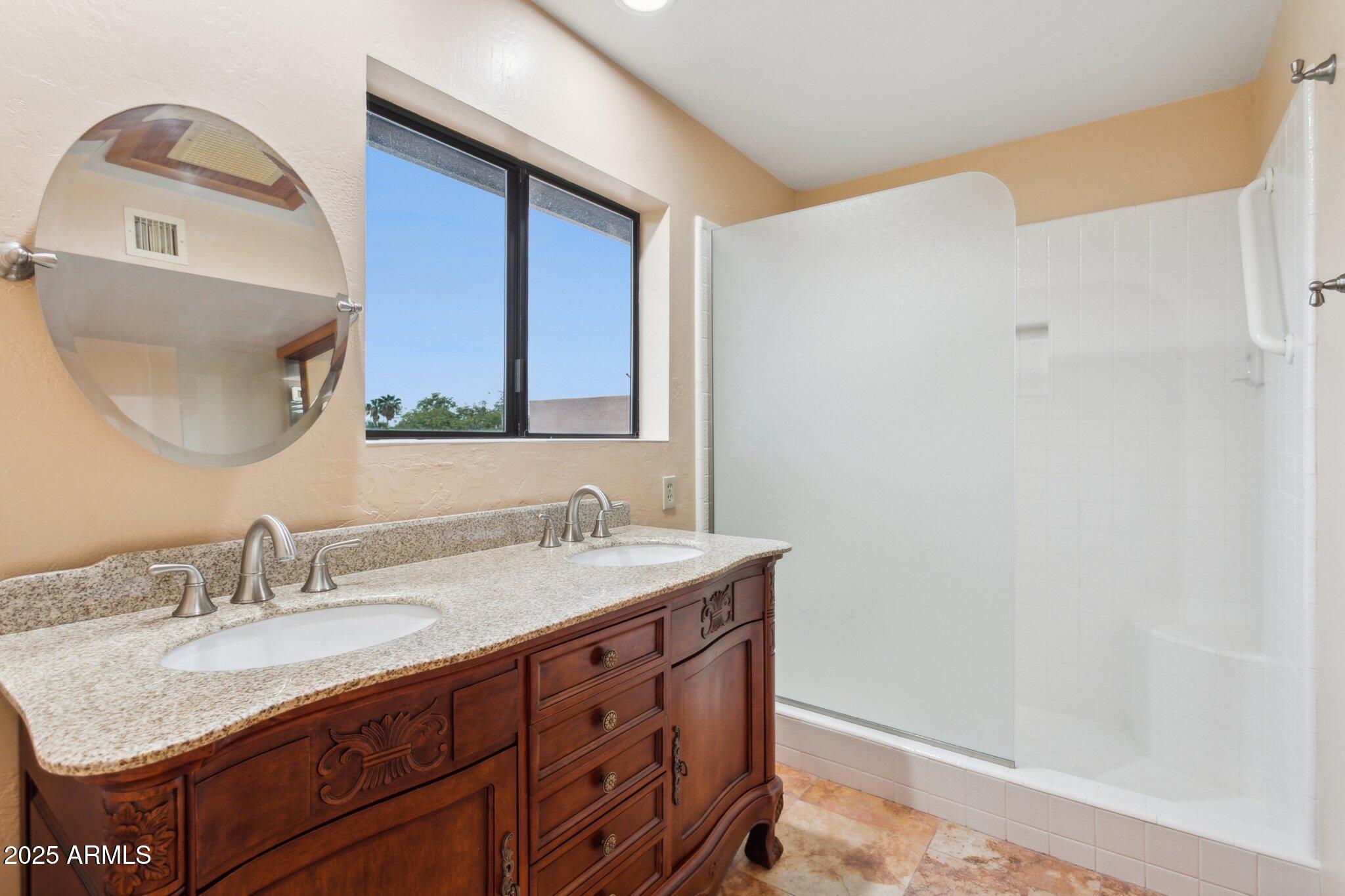 11816 N Bancroft Drive, Phoenix