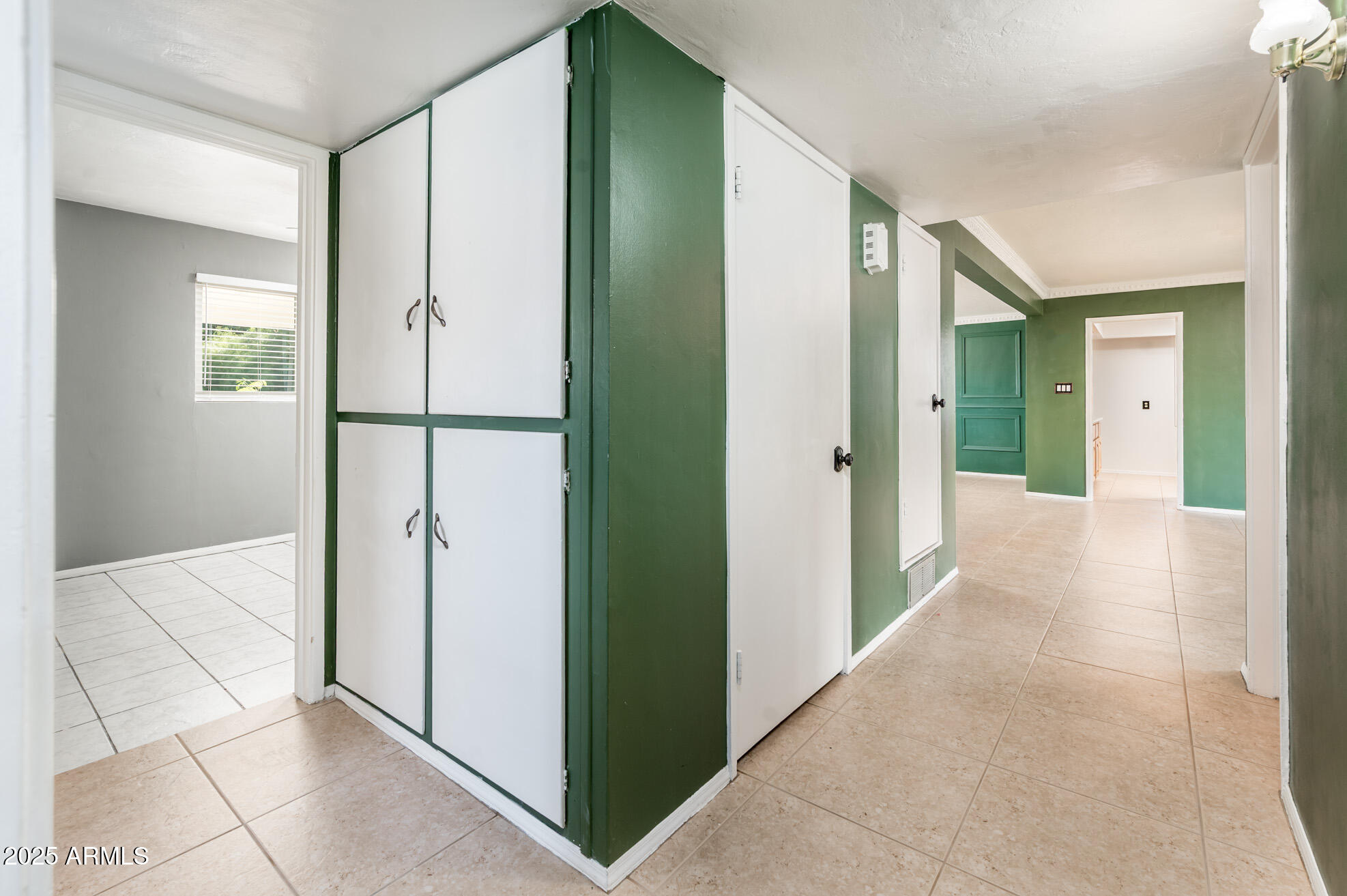 5616 N 22ND Drive, Phoenix