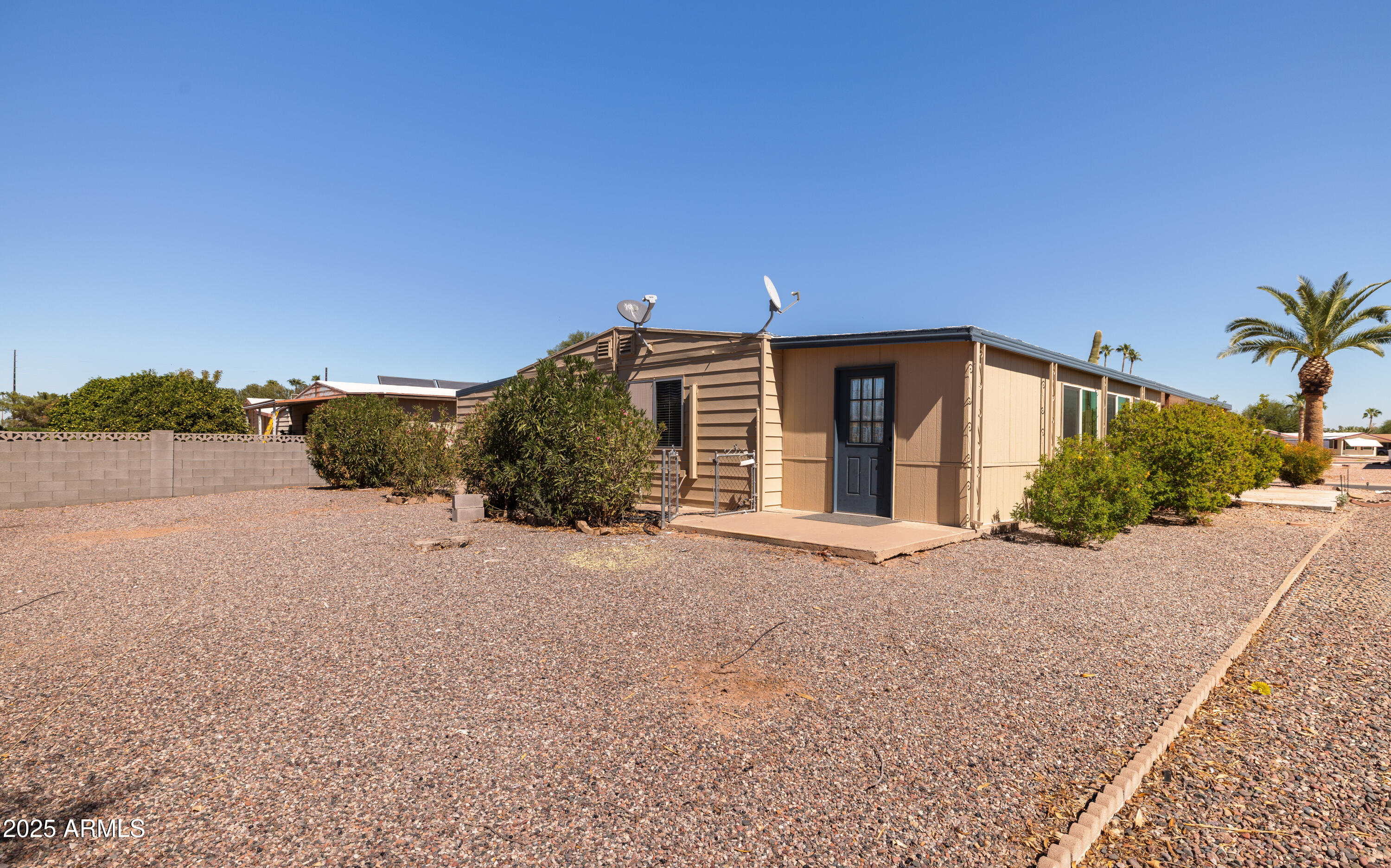 25424 S MONTANA Avenue, Sun Lakes