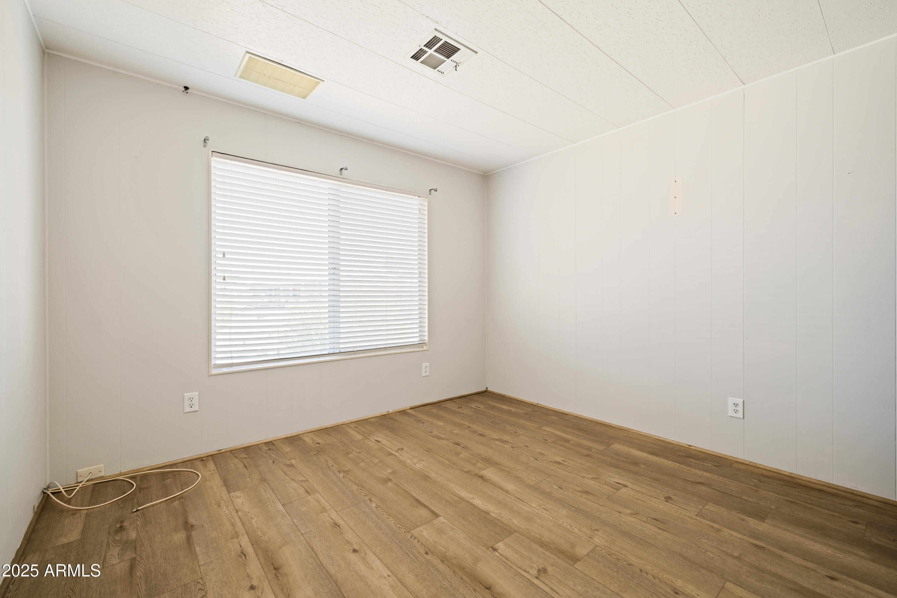 25424 S MONTANA Avenue, Sun Lakes