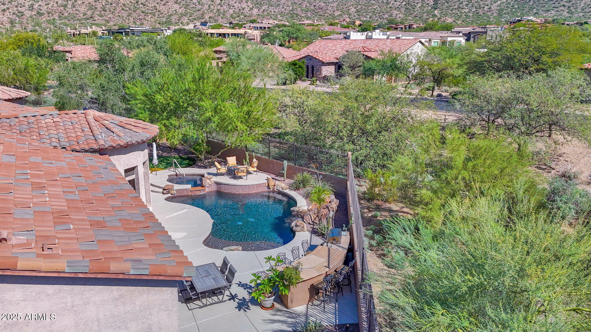 4207 N ARBOLES Circle