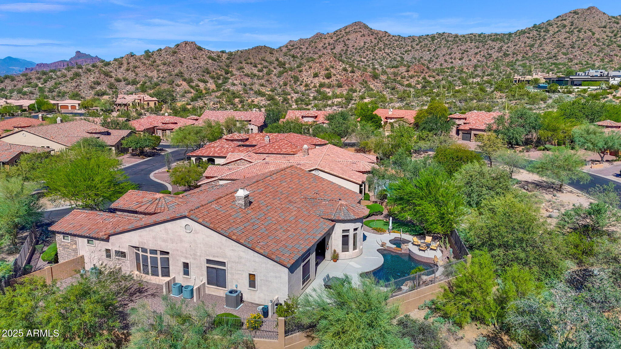 4207 N ARBOLES Circle