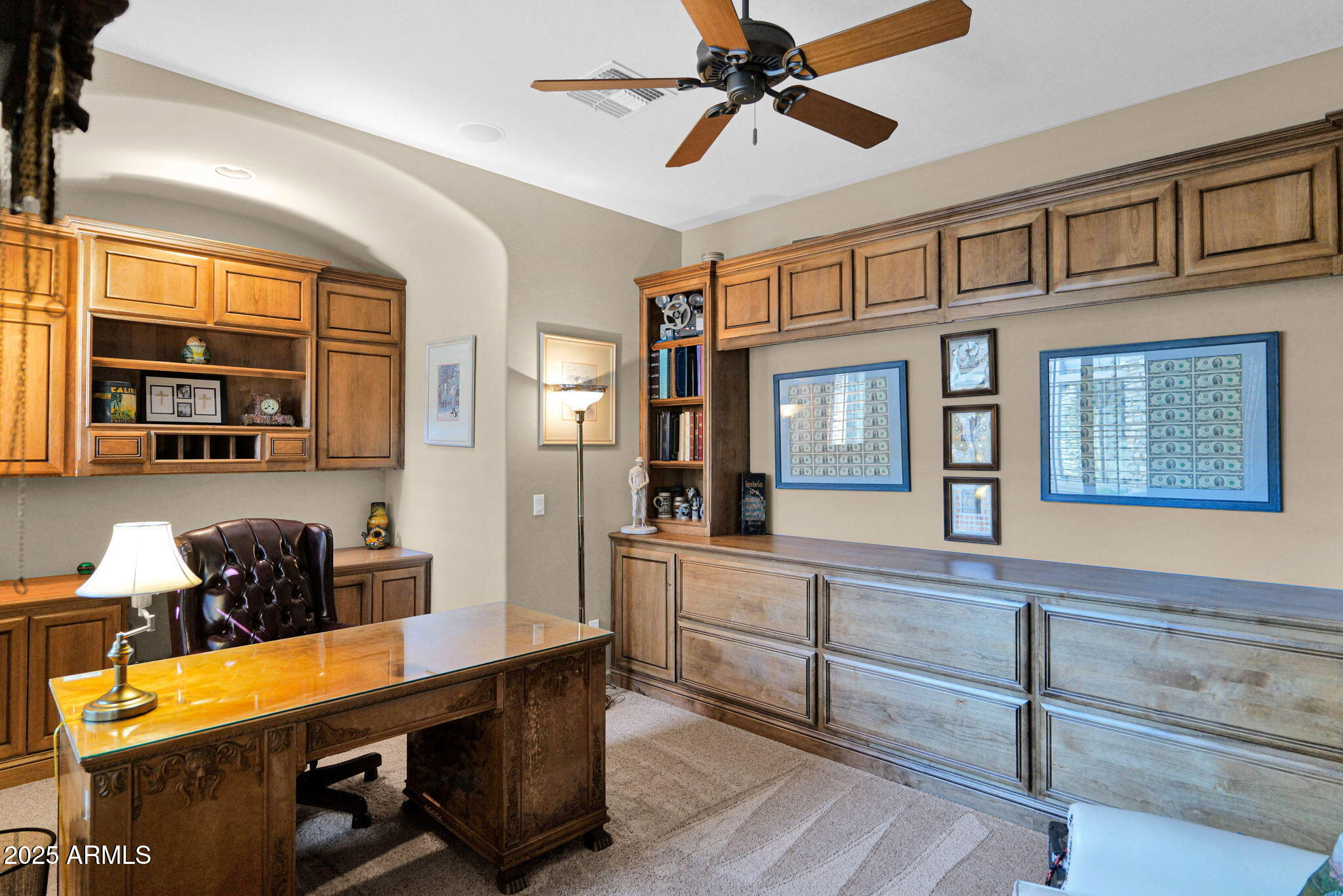 4207 N ARBOLES Circle